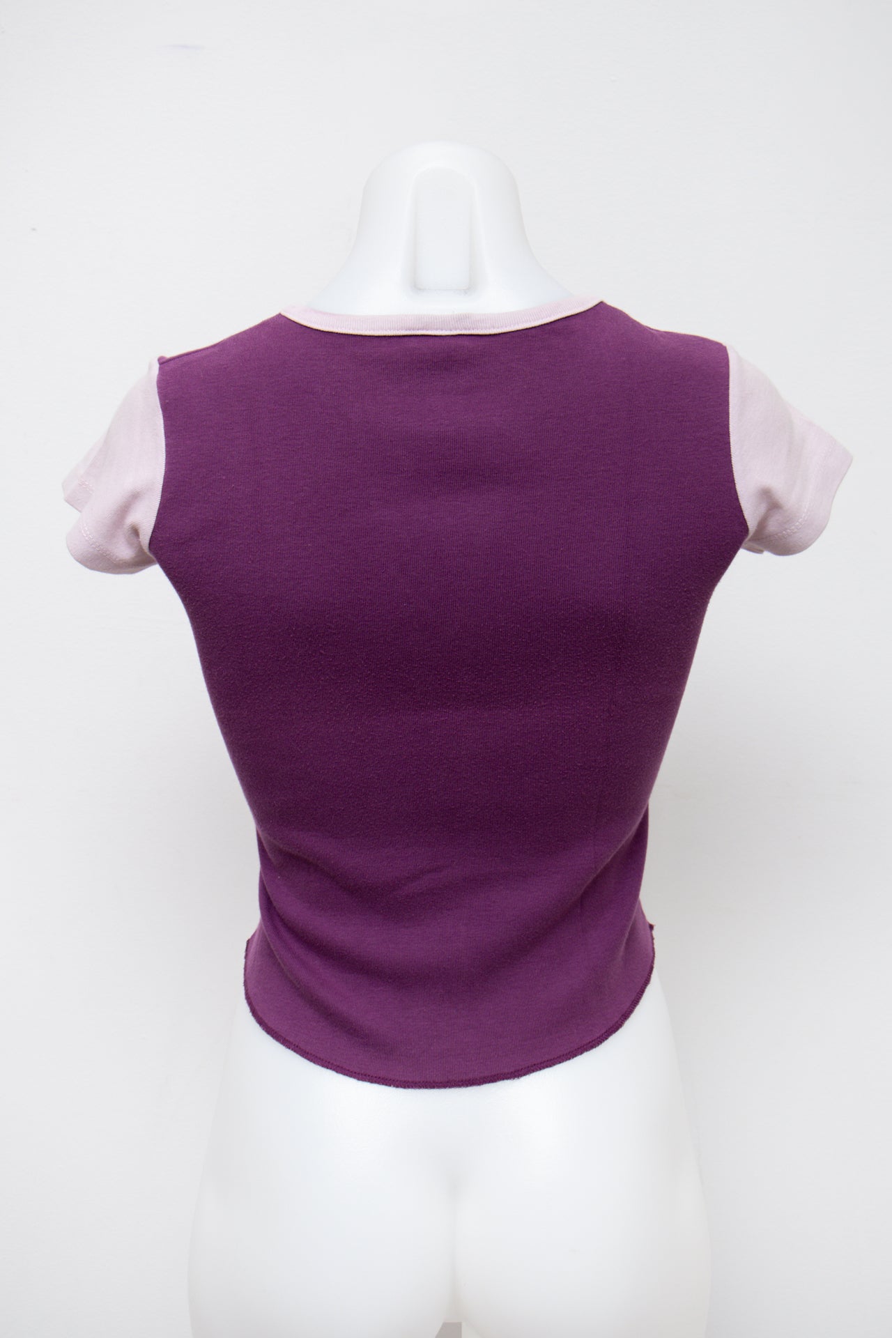 #76 Spirit T-shirt Purple | c. 196 | Size 8