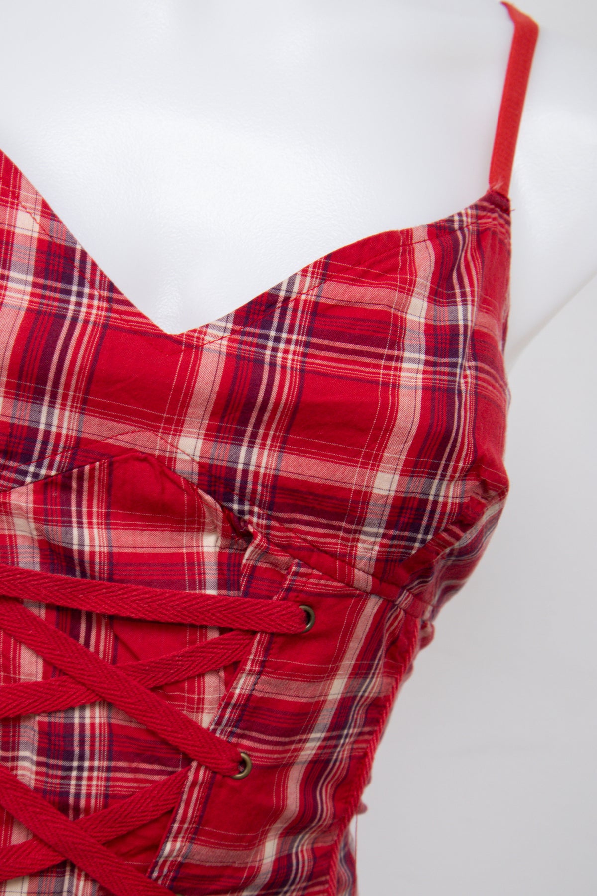 #013 Lola Espeleta Cami Top Red | c. 204 | Size 8