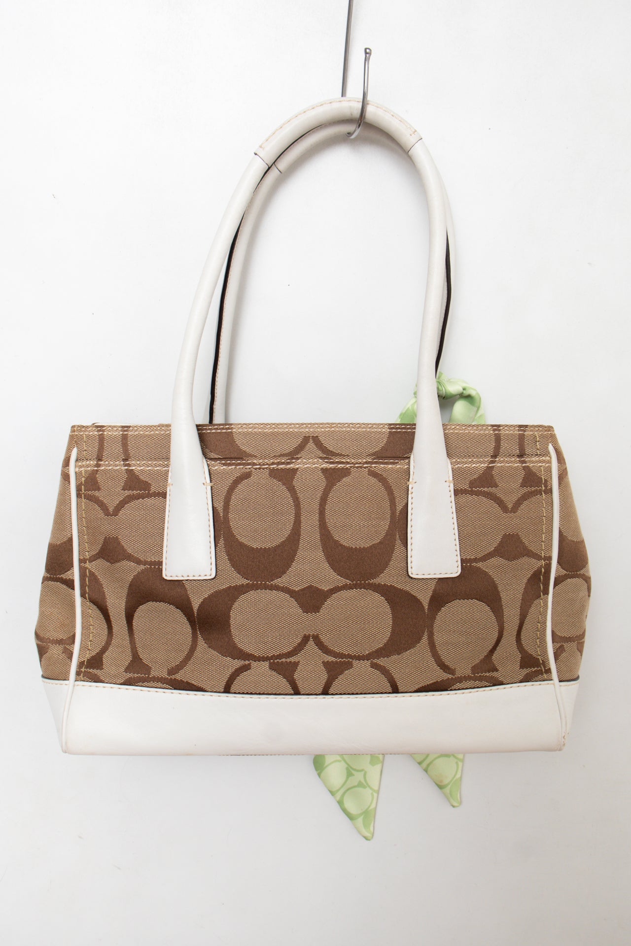#192 Coach Shoulder Bag Brown | c. 189 | Size
