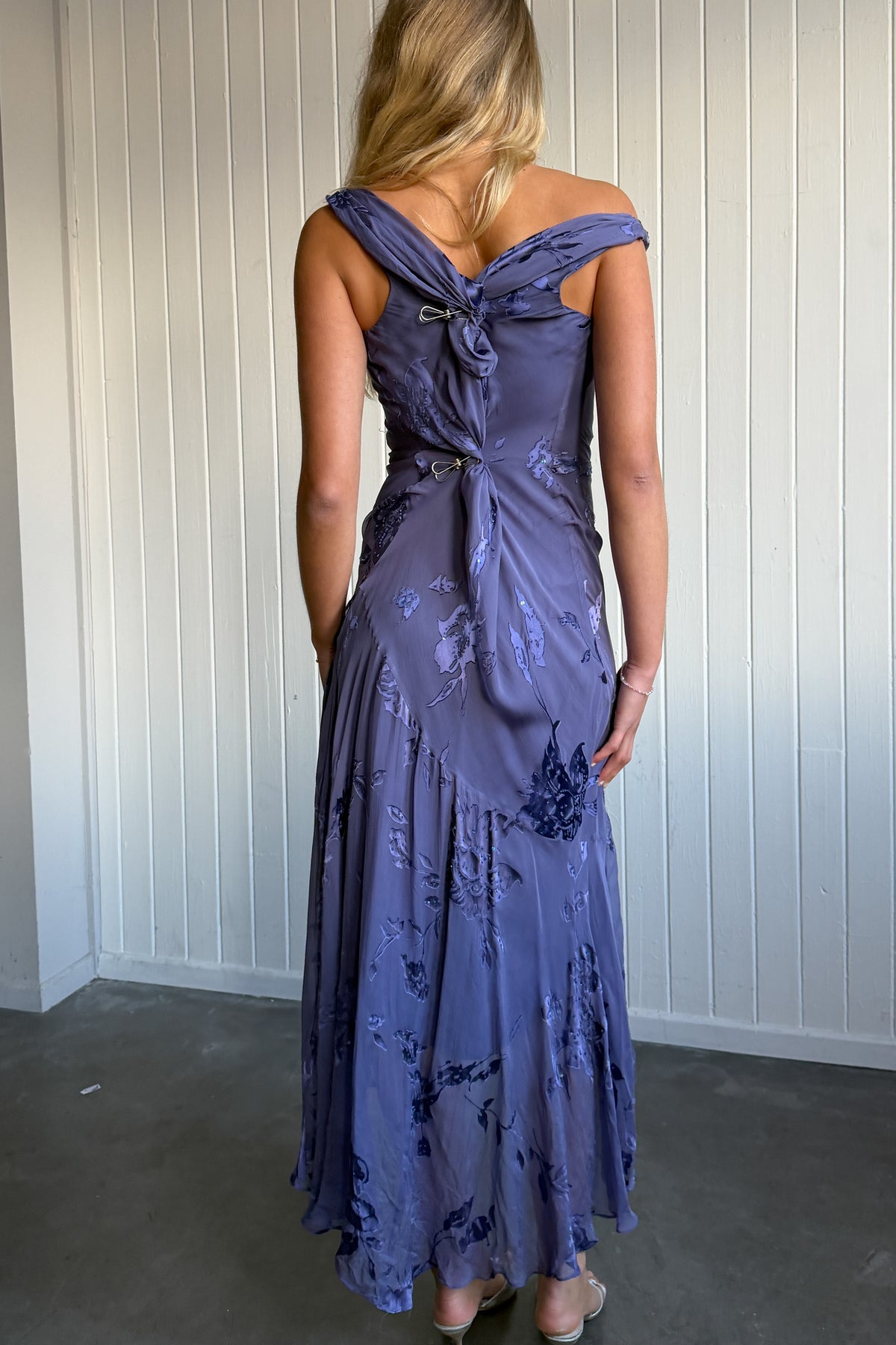 #182 Alex Gown Purple | c. 208 | Size 14