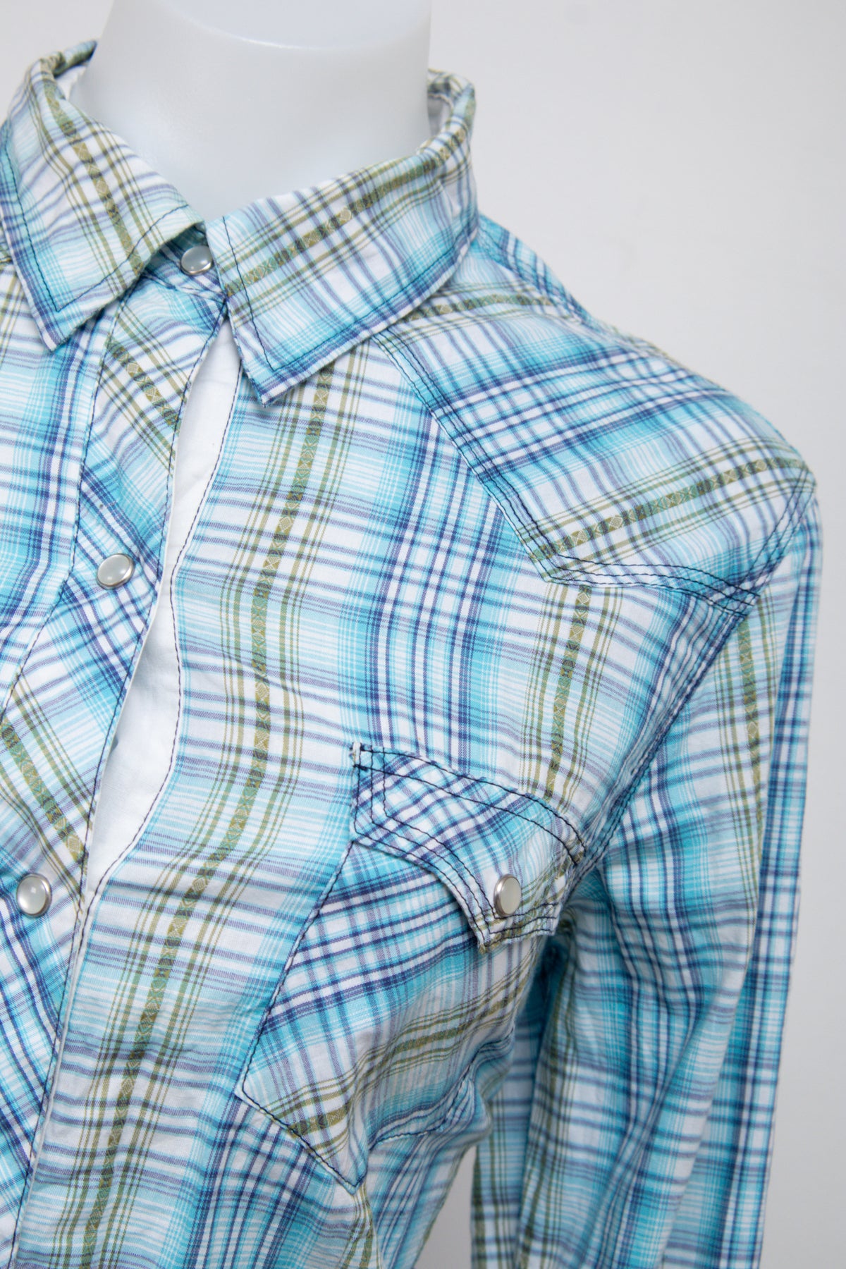 #050 Roper Long Sleeve Blue | c. 209 | Size 10