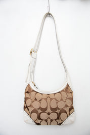#194 Coach Shoulder Bag Brown | c. 202 | Size