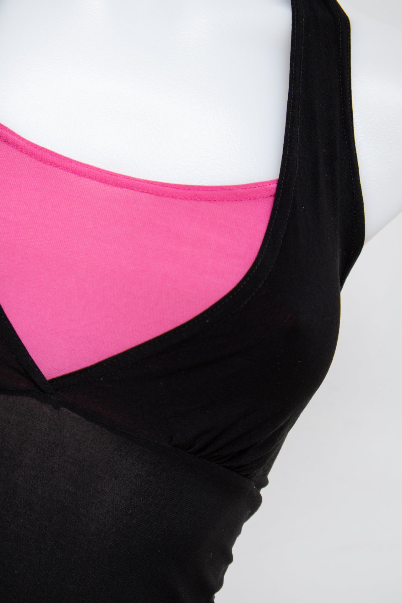 #81 Xanaka Halter Top Black | c. 196 | Size 8
