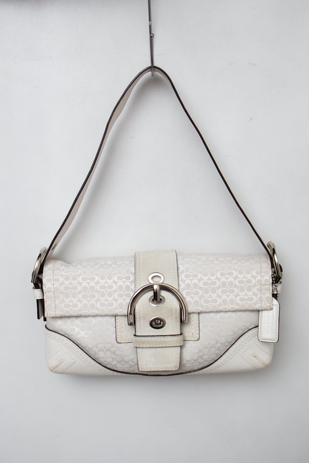 #186 Coach Shoulder Bag White | c. 200 | Size