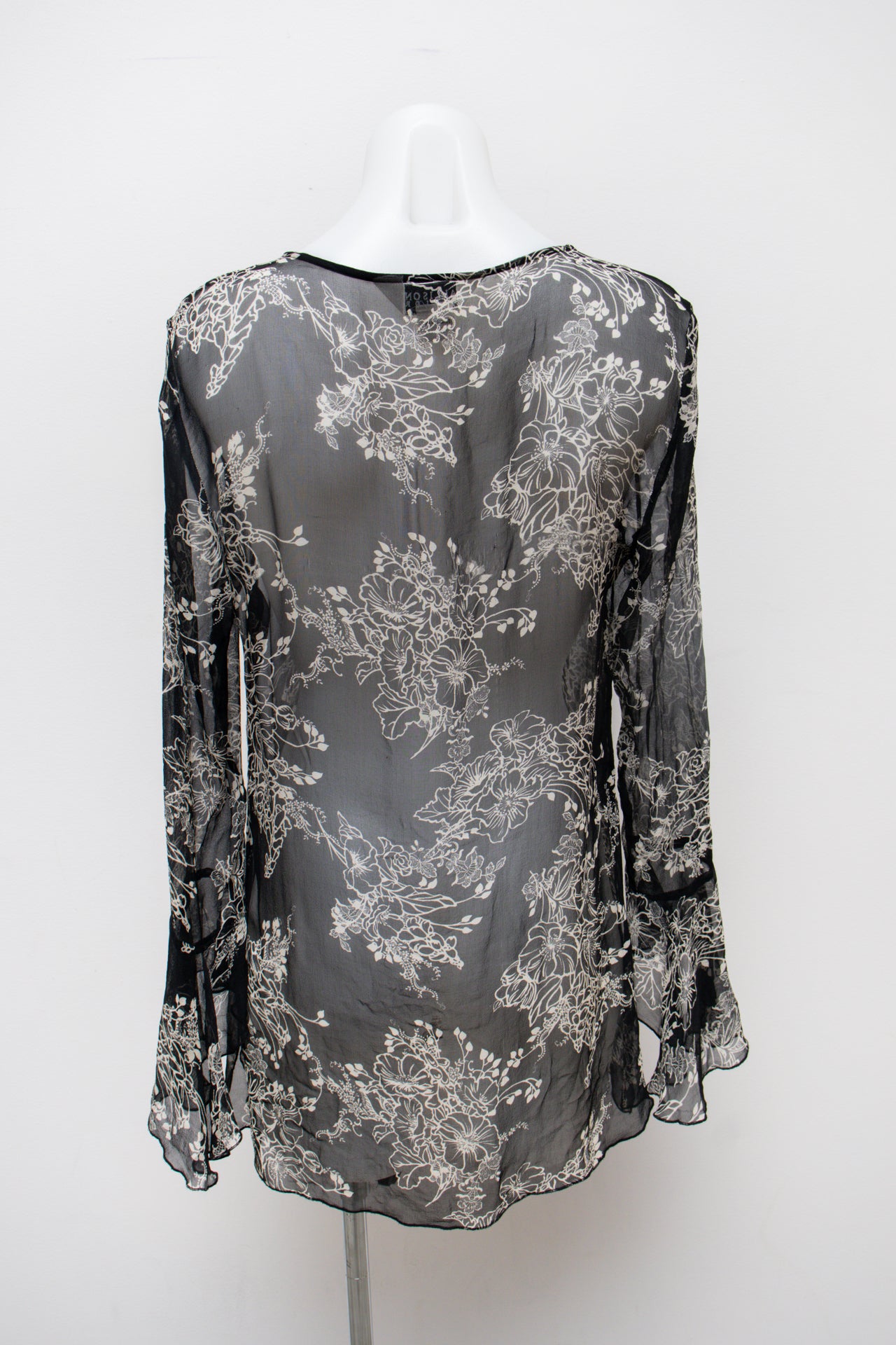 #60 Allison Taylor T-shirt Black | c. 185 | Size 10