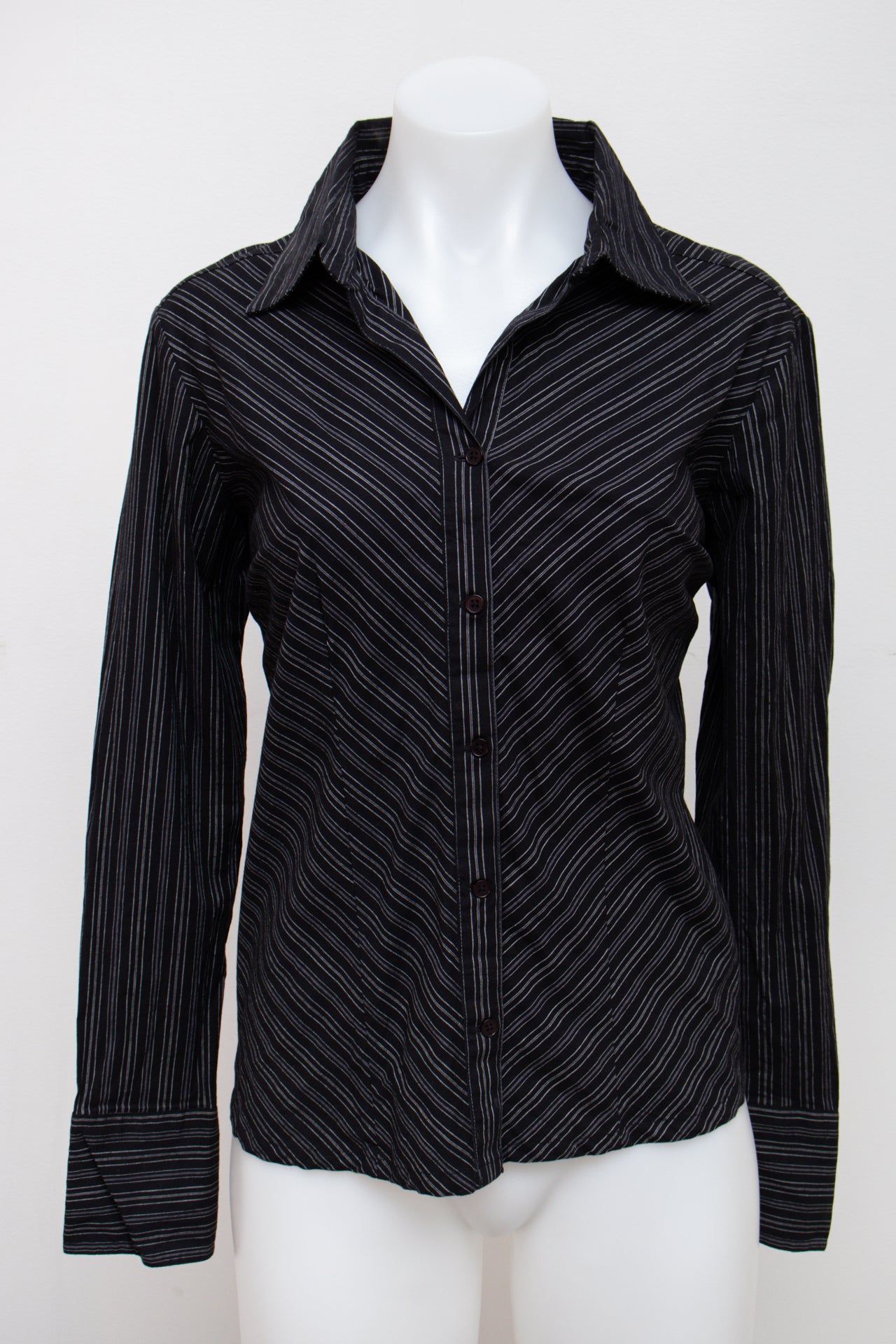 #77 Olutykx & Oain Shirt Black | c. 194 | Size 10
