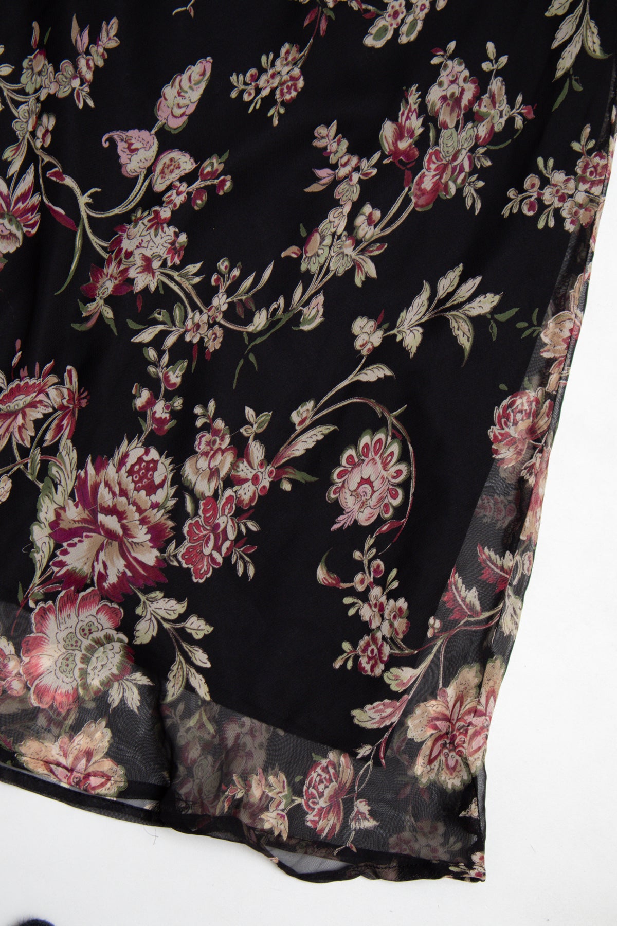 #184 Connected Apparel Skirt Black | c. 207 | Size 6