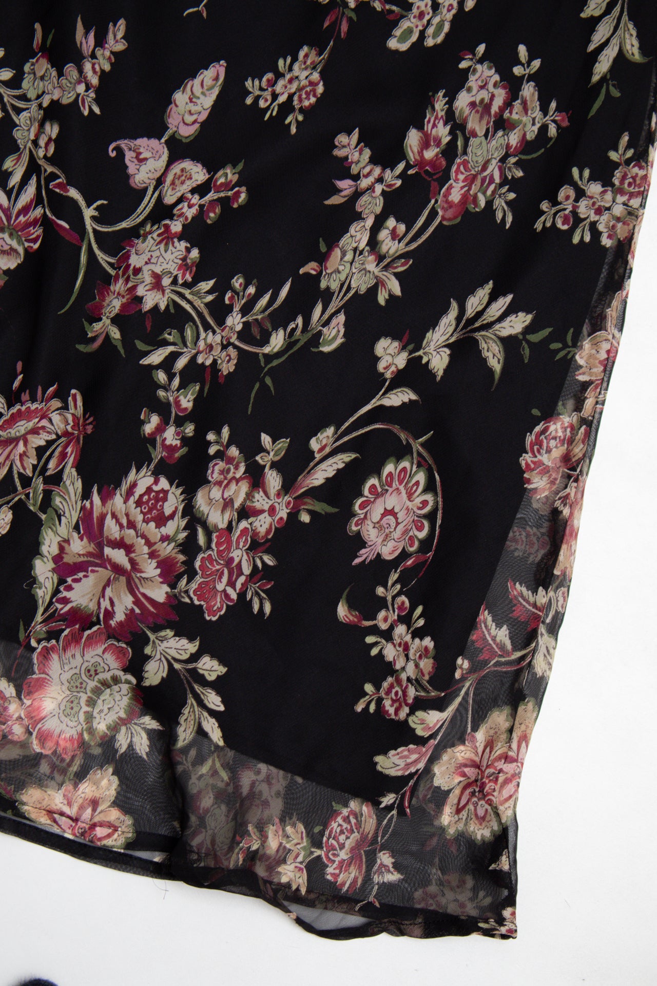 #184 Connected Apparel Skirt Black | c. 207 | Size 6