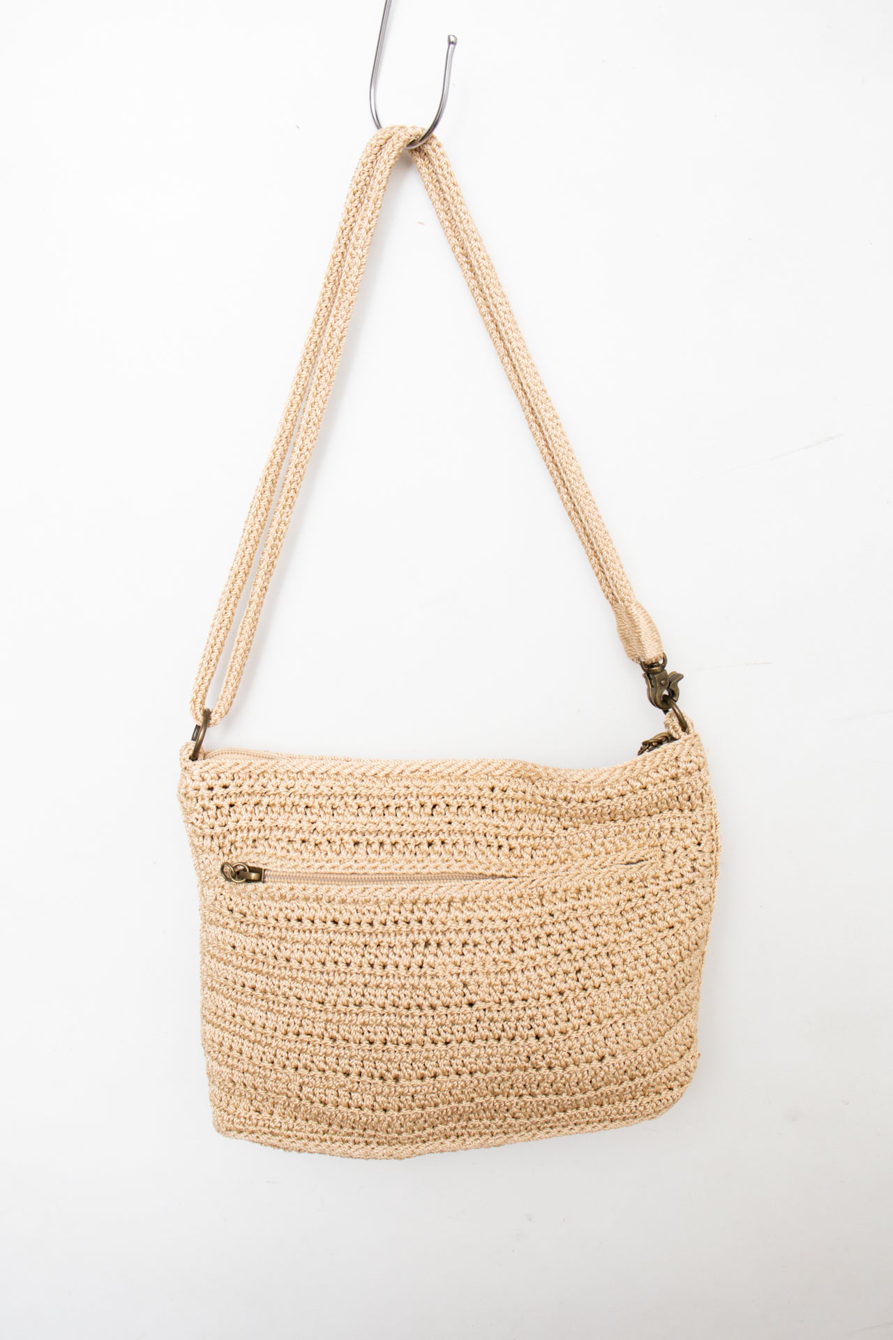 #176 The Sak Shoulder Bag Beige | c. 206 | Size