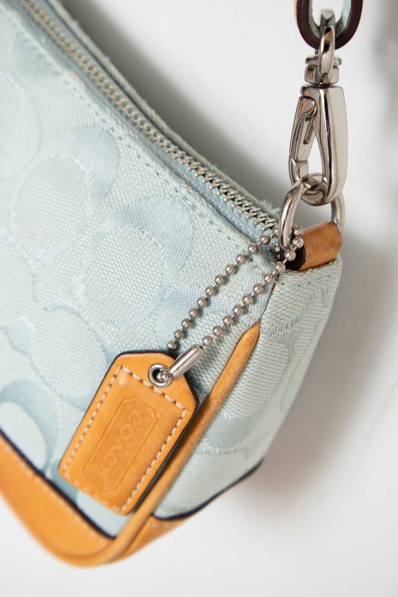 #167 Coach Shoulder Bag Blue | c. 183 | Size