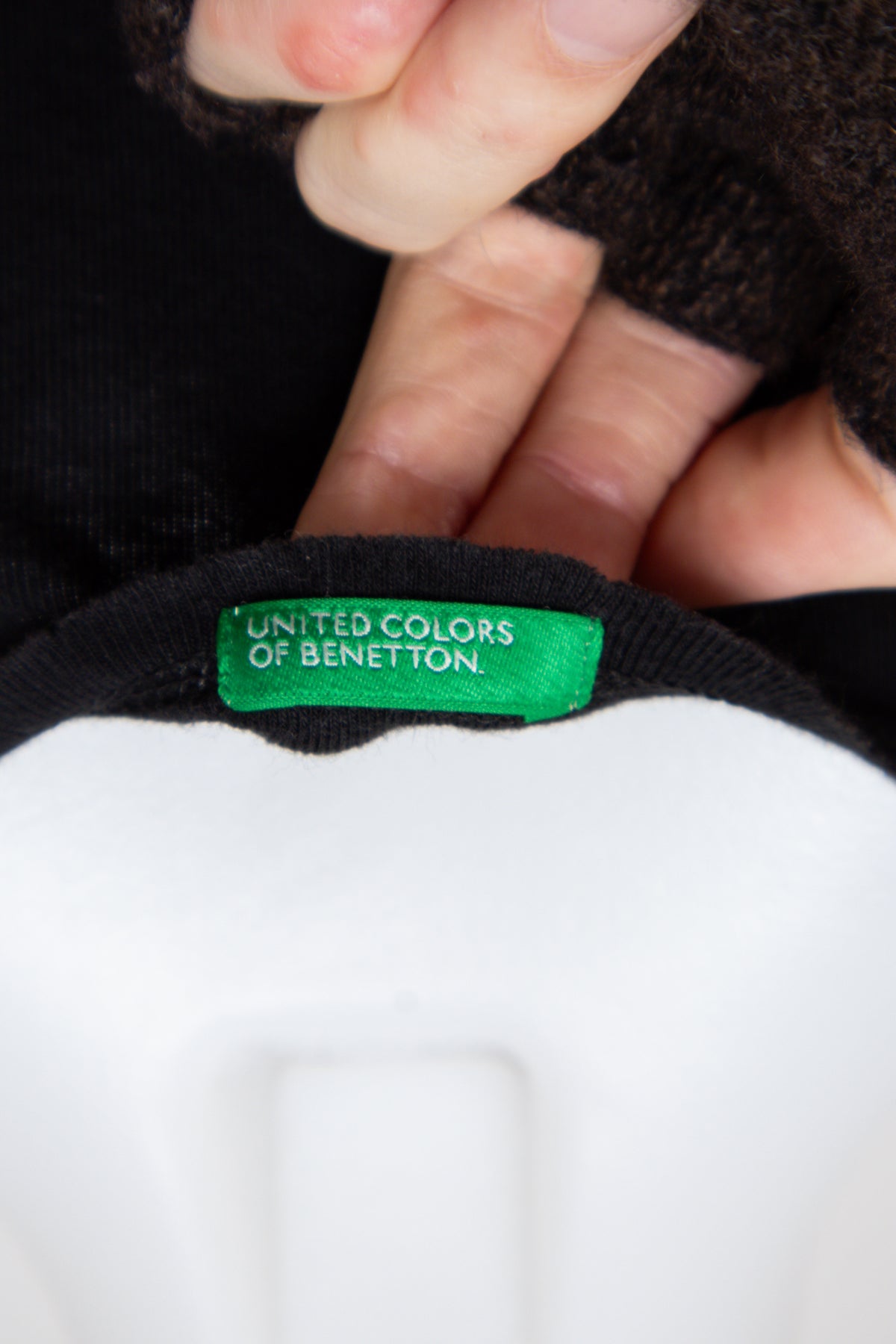 #082 United Colors Of Benetton Tank Top Black | c. | Size 8