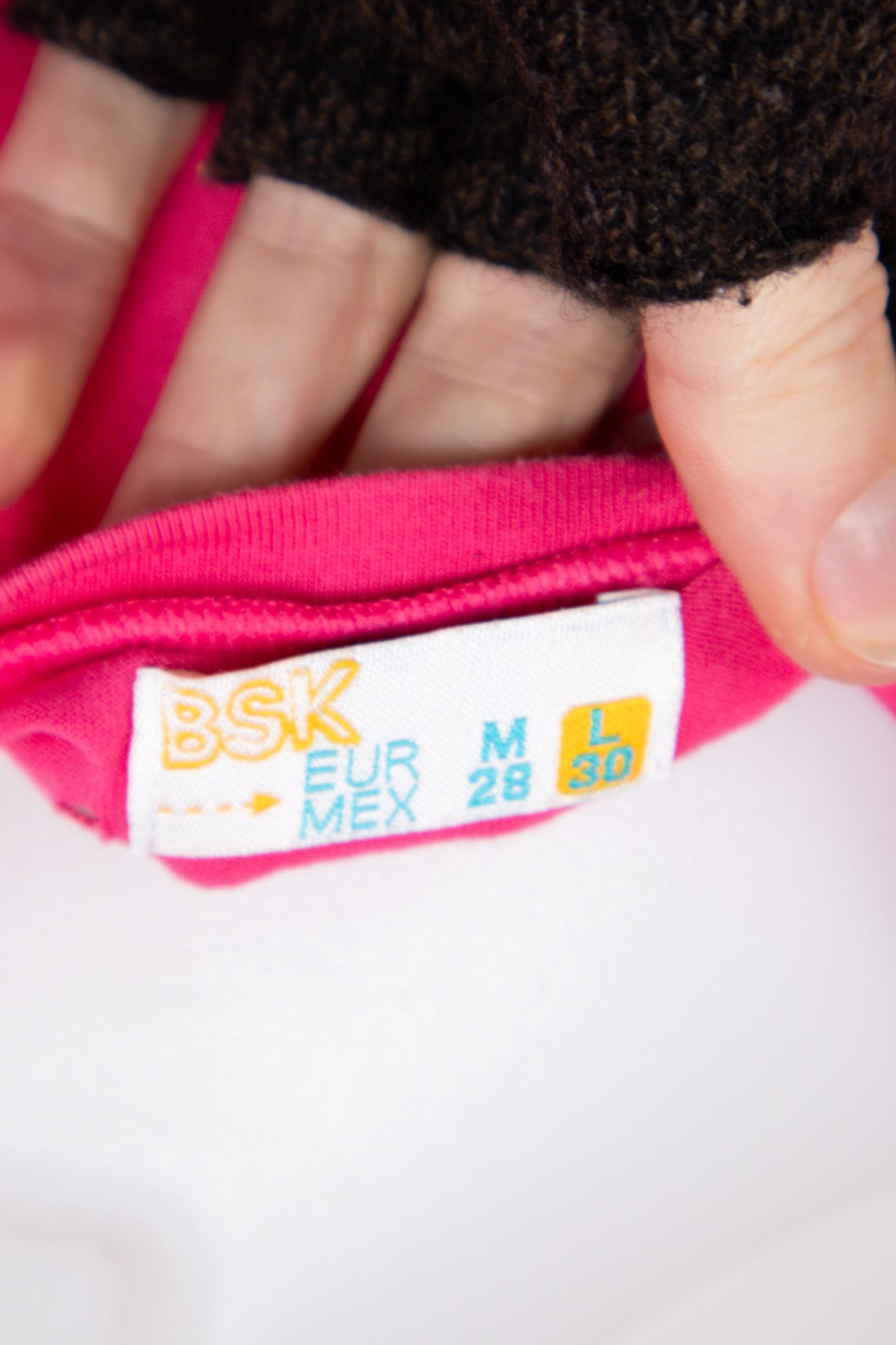 #157 Bsk T-shirt Pink | c. 206 | Size 12