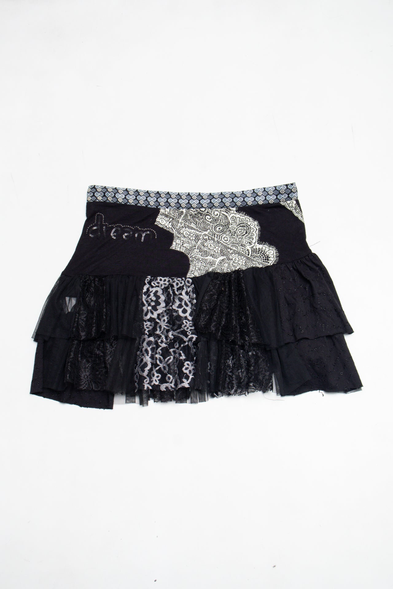 #130 Desigual Mini Skirt Black | c. 210 | Size 8