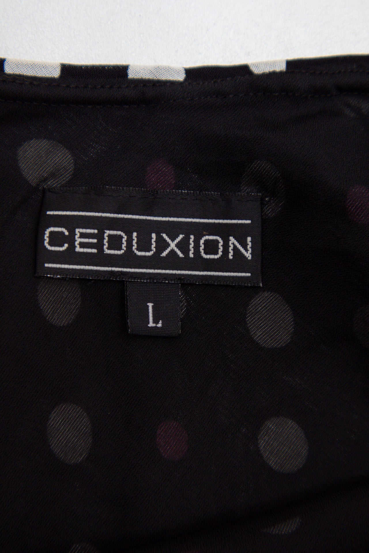 #137 Ceduxion Skirt Black | c. 193 | Size 10/12