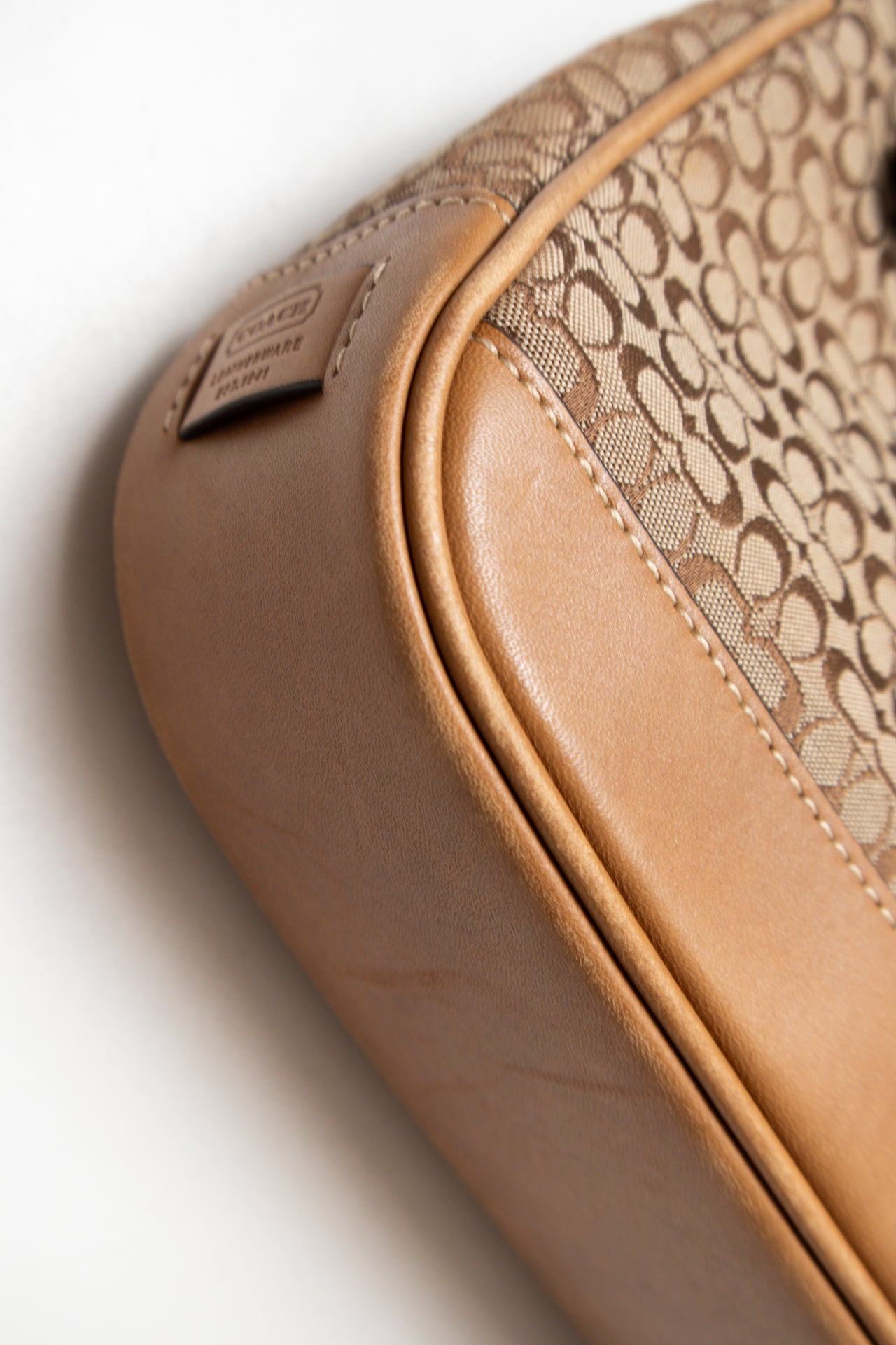 #208 Coach Shoulder Bag Brown | c. 190 | Size