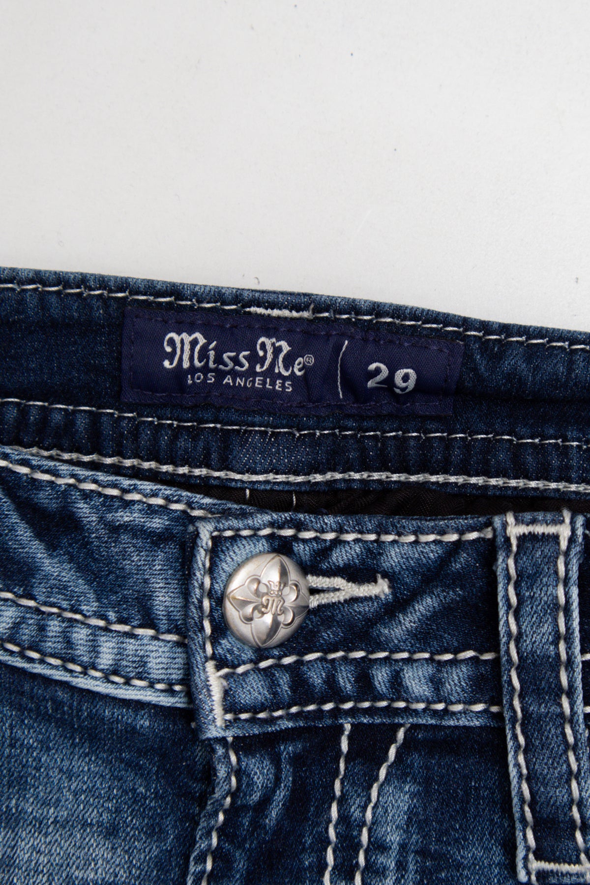 #125 Miss Me Jeans Blue | c. 209 | Size 10