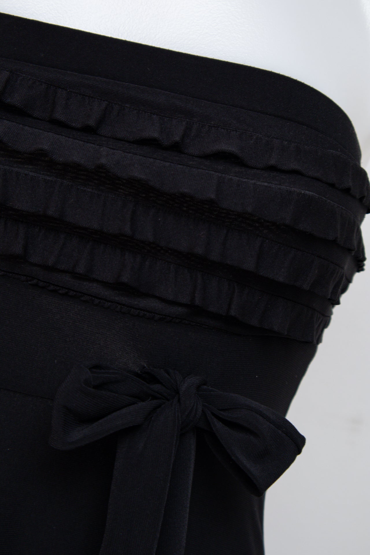 #003 One Heart Mini Skirt Black | c. 200 | Size 6