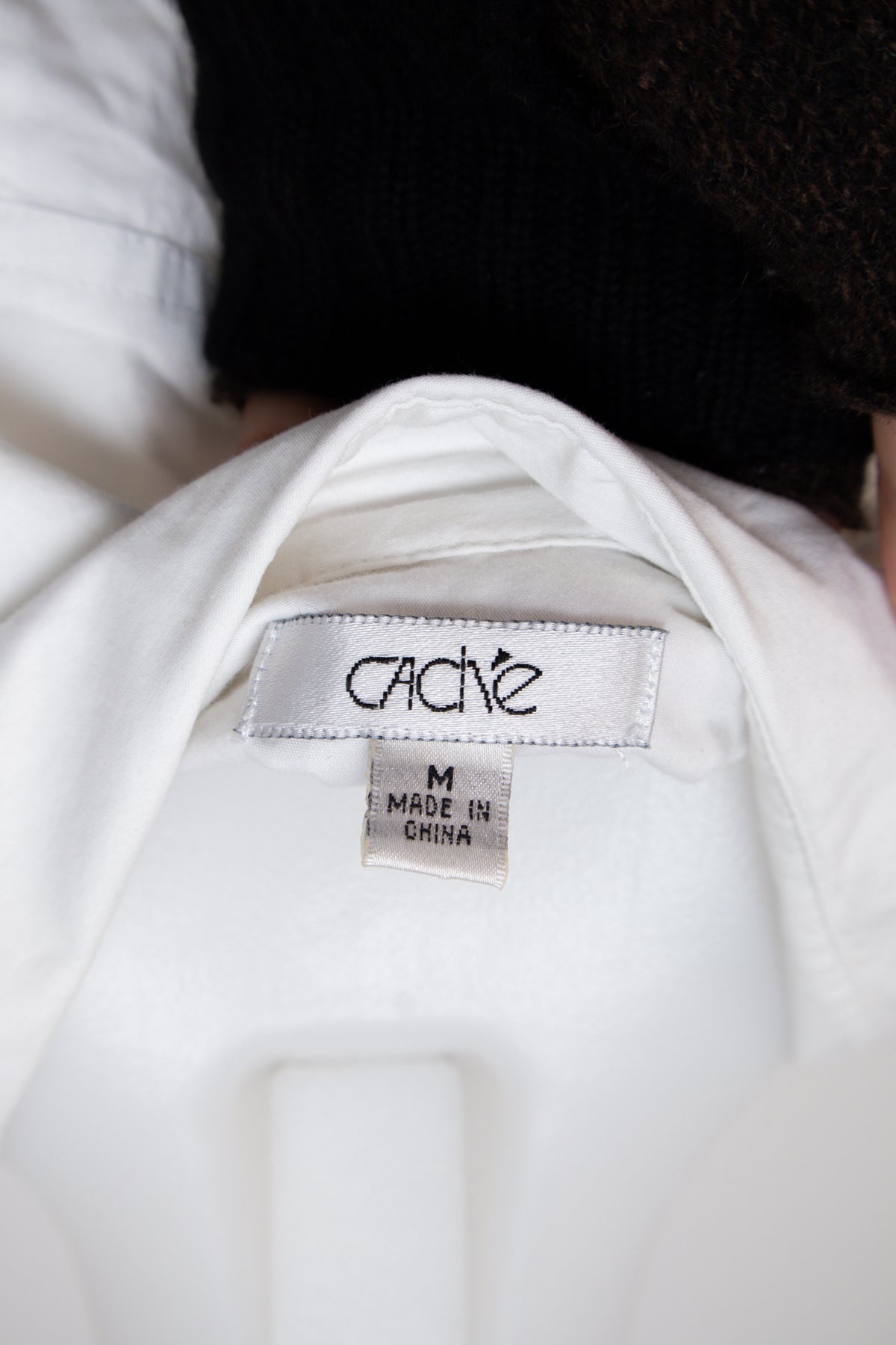 #059 Cache Long Sleeve White | c. 209 | Size 10