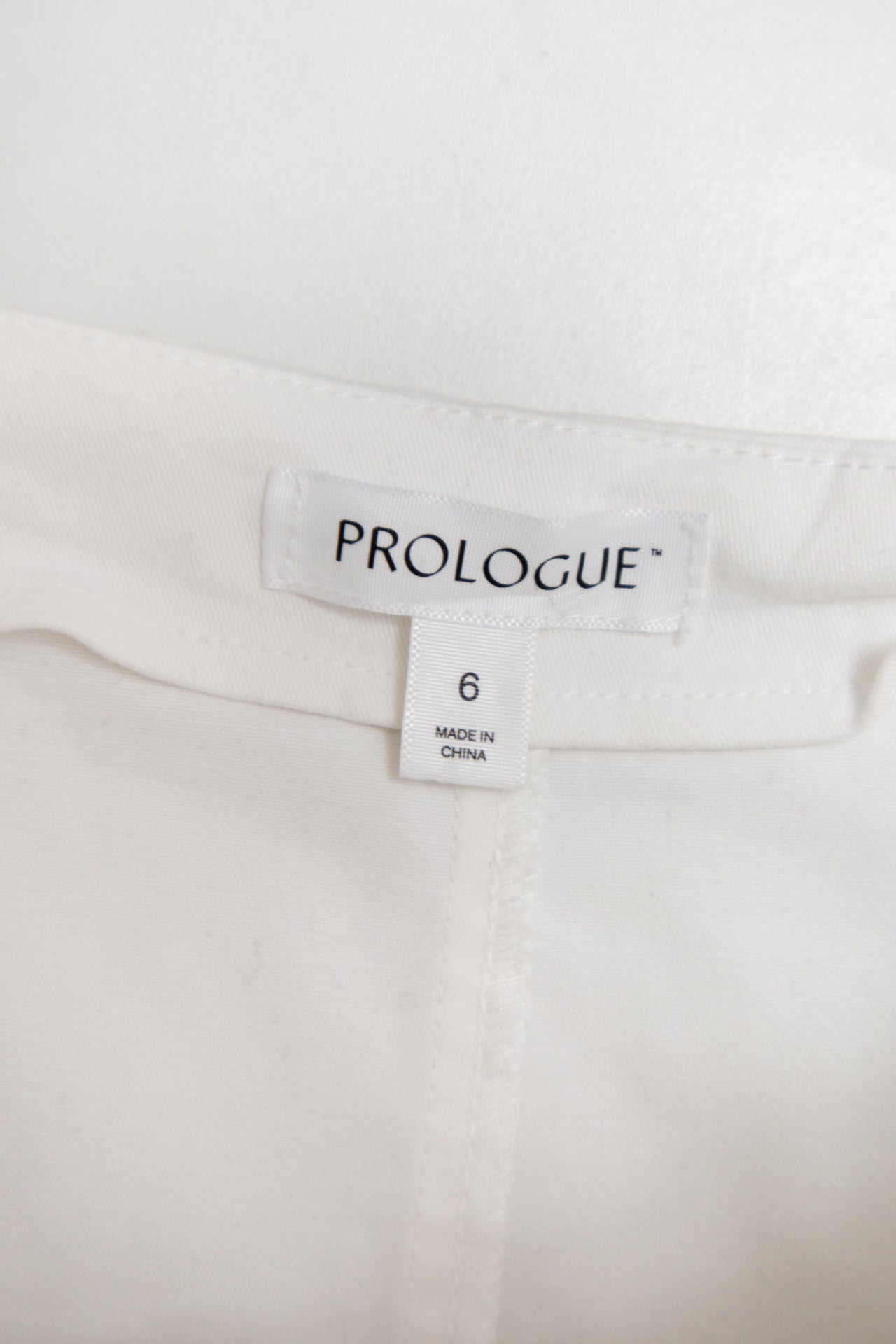 #164 Prologue Skirt White | c. 190 | Size 6