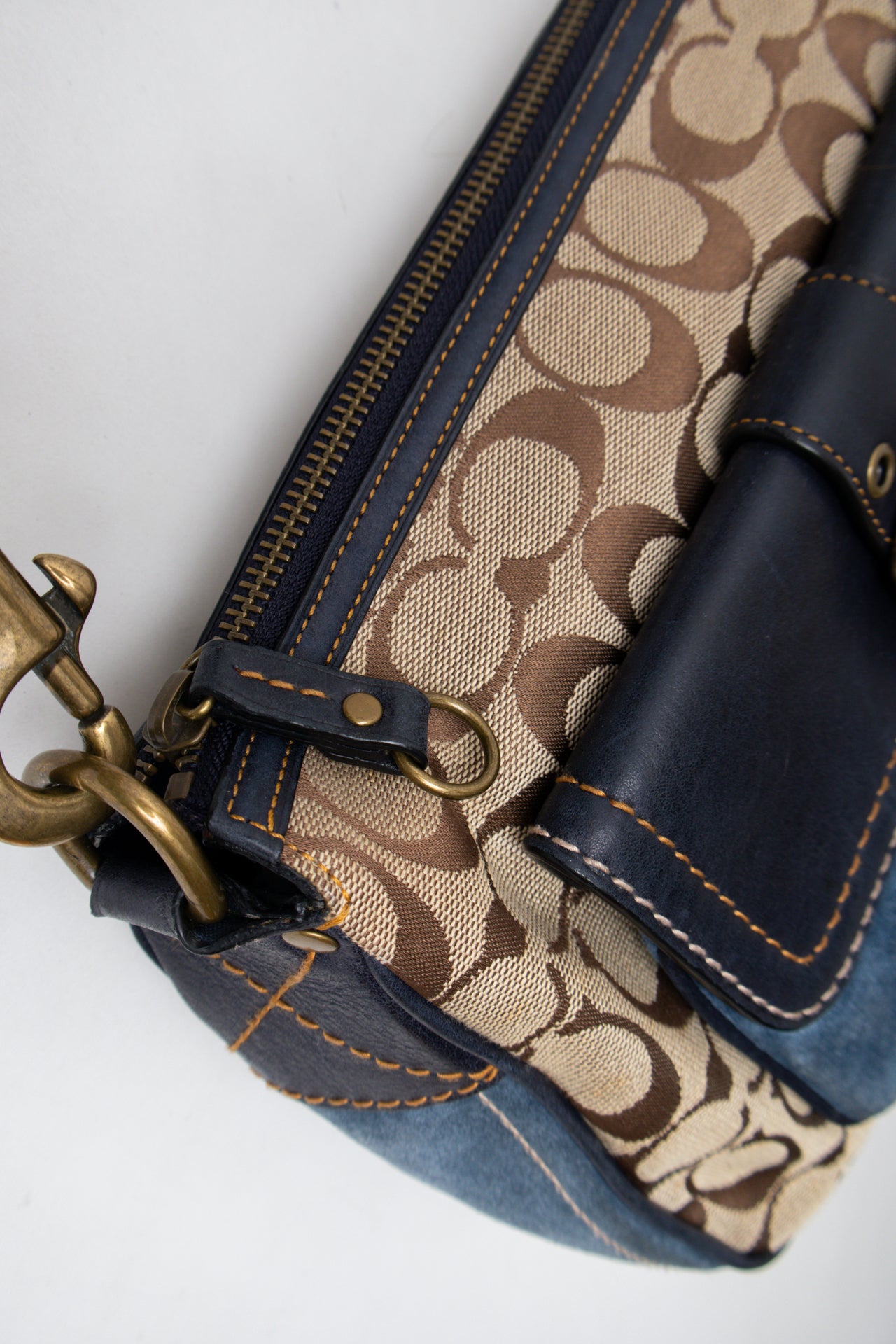 #189 Coach Shoulder Bag Blue | c. 200 | Size
