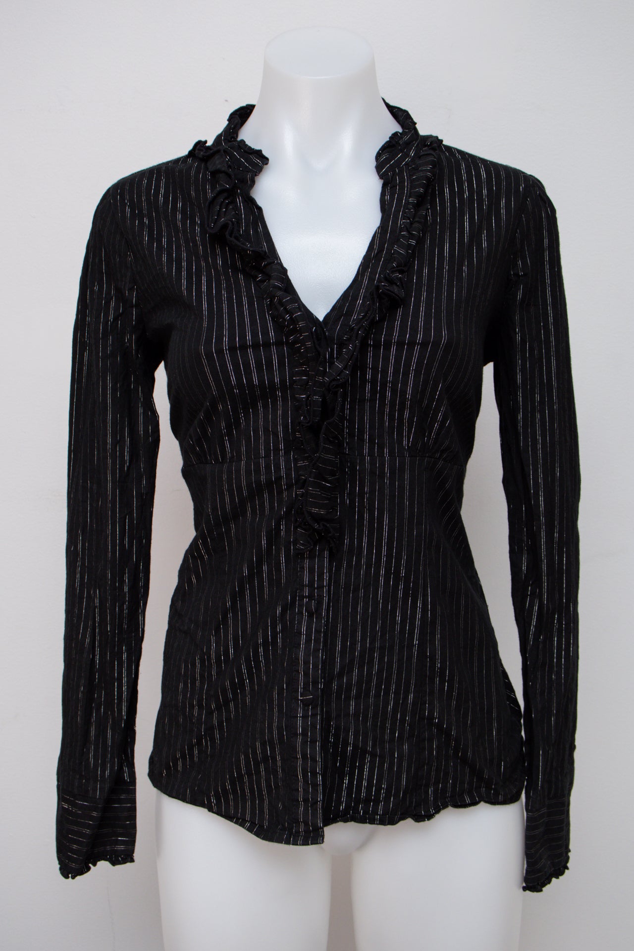 #119 Rue21 T-shirt Black | c. 199 | Size 8