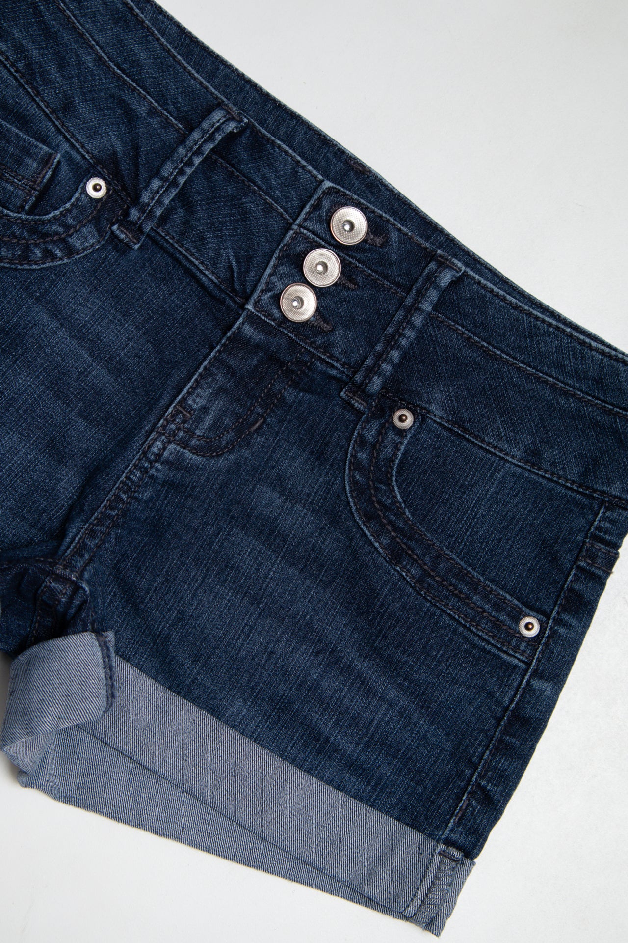 #186 J:2/1 Shorts Blue | c. 191 | Size 6
