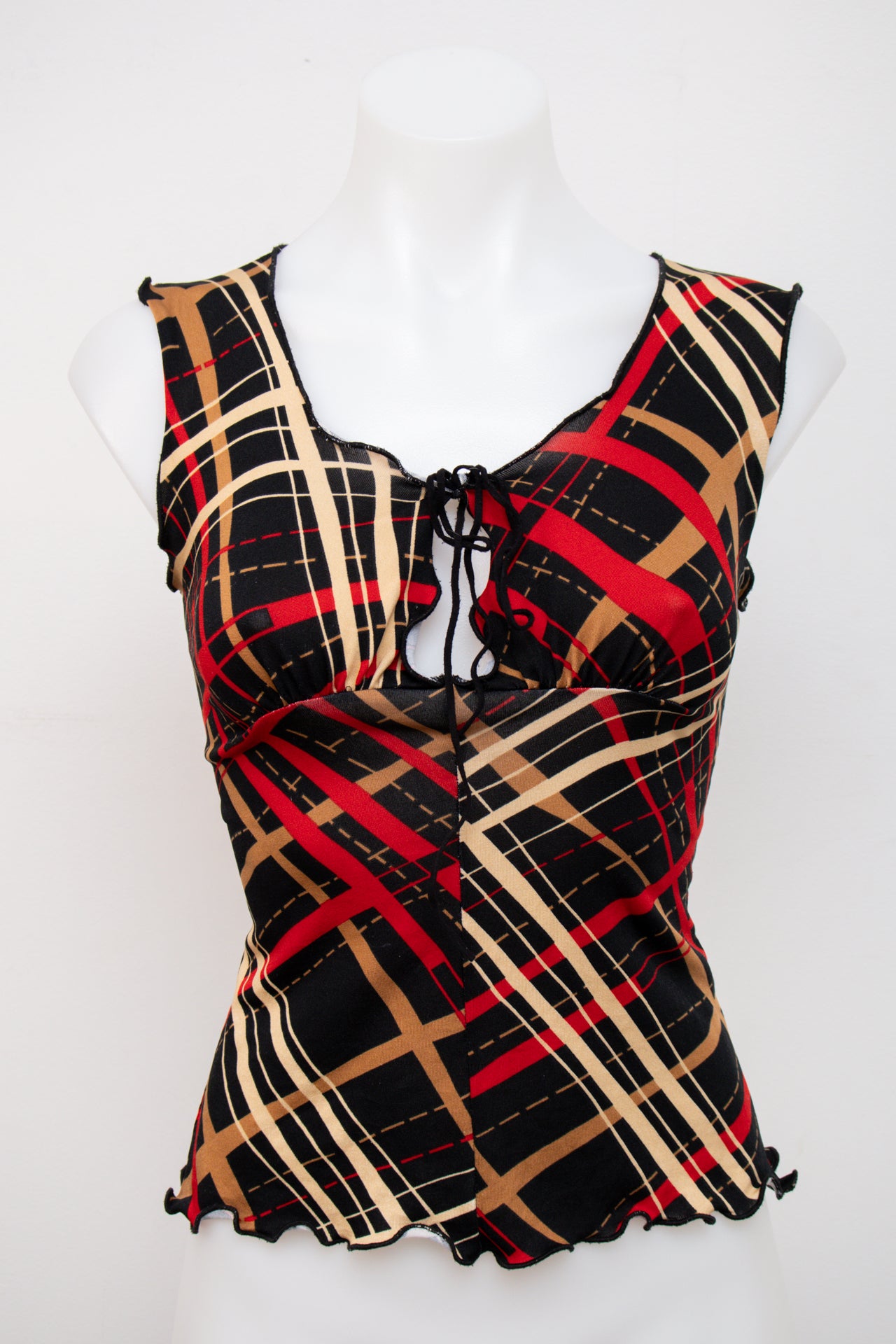 #052 Outlooks Camisole Top Black | c. 202 | Size 8