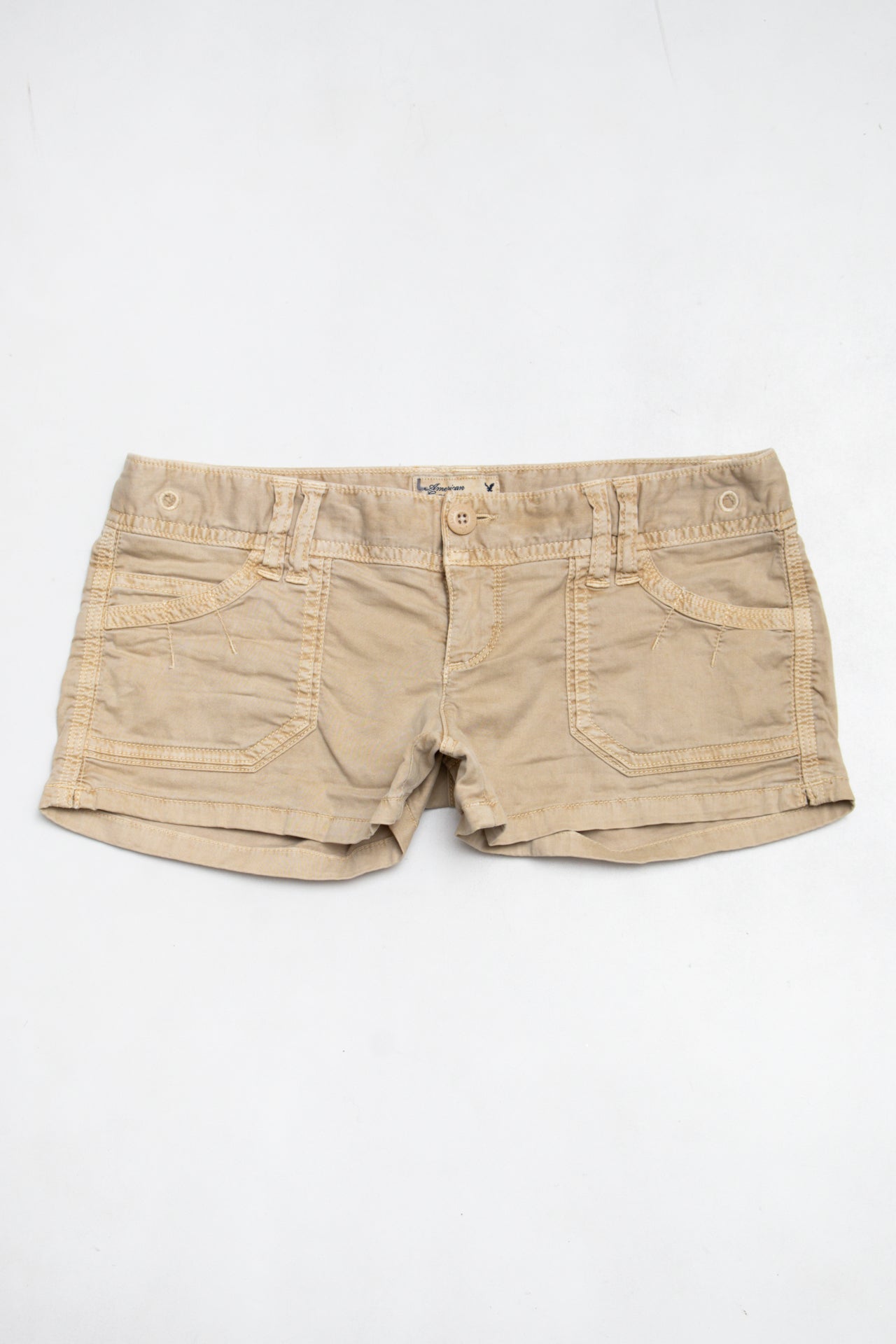 #132 American Eagle Outfitters Shorts Beige | c. 196 | Size 6