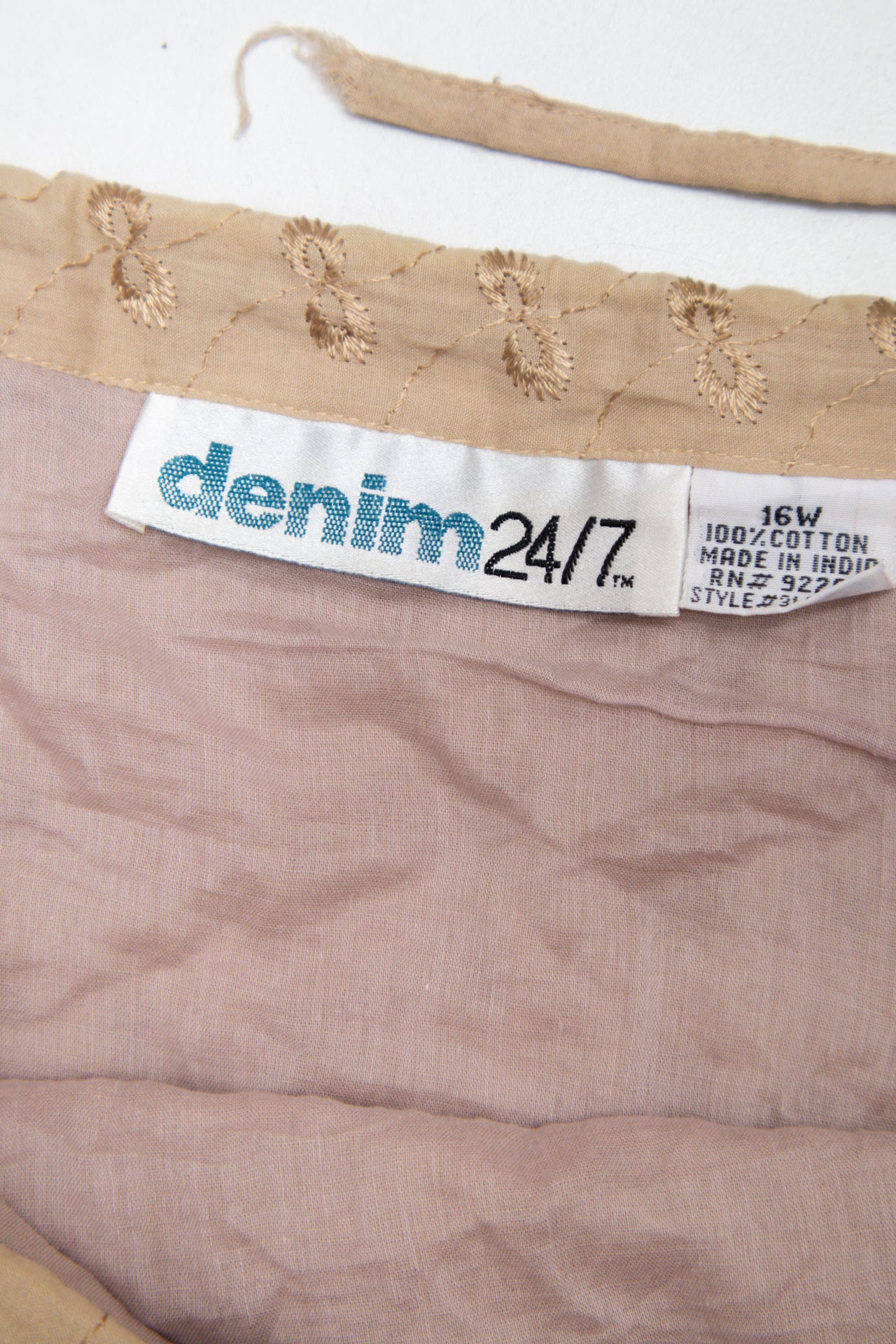#111 Denim 24/7 Skirt Beige | c. 193 | Size 14