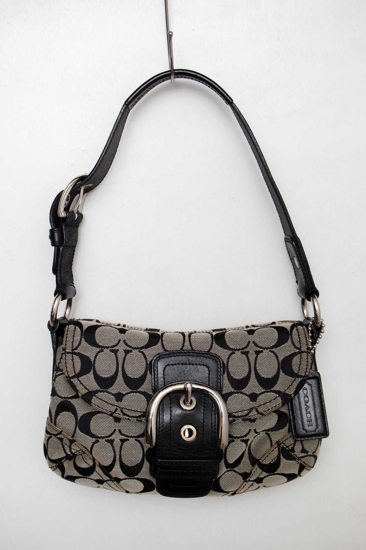 #194 Coach Soho bag Black | c. 196 | Size