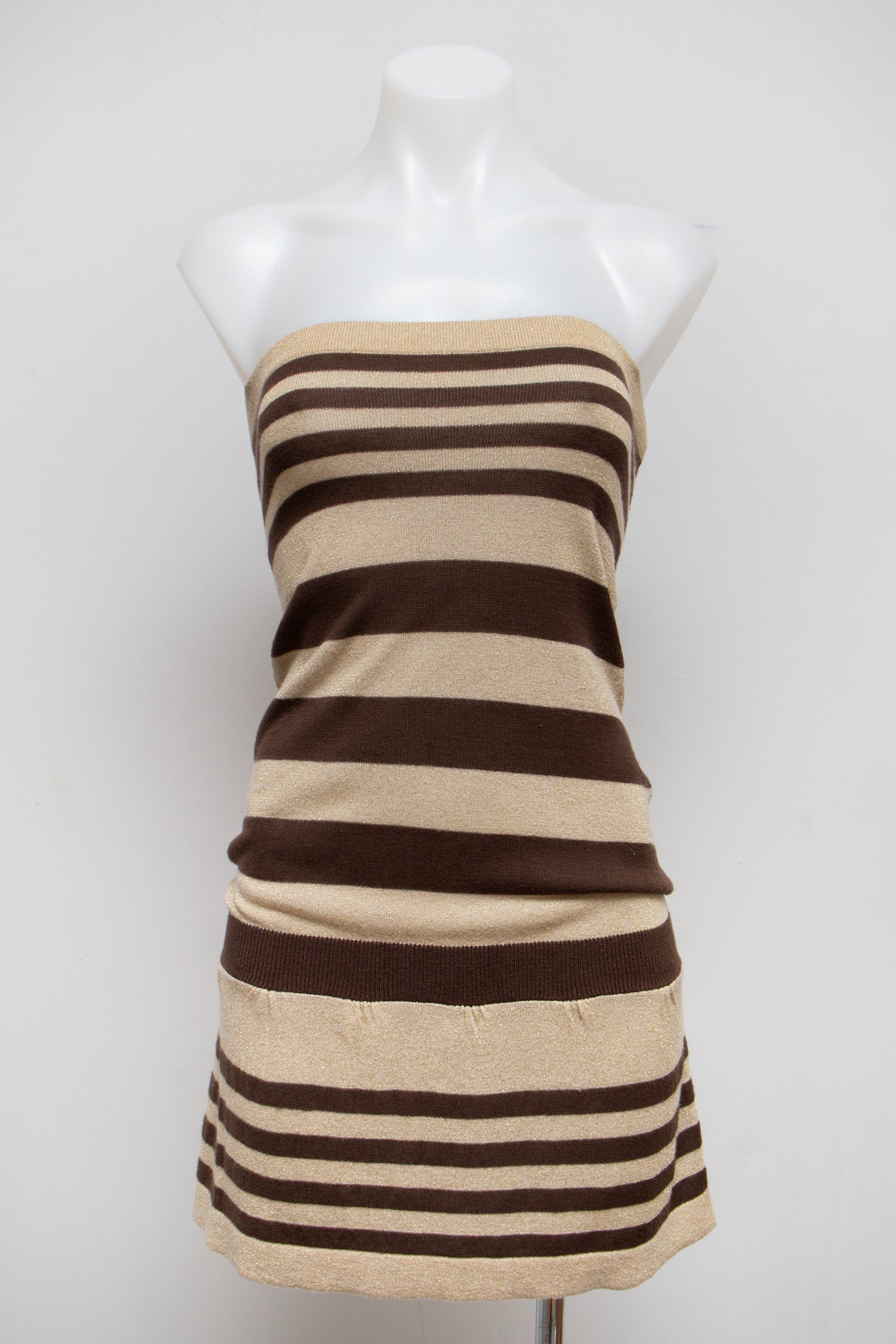 #92 Bershka Mini Skirt Beige | c. 181 | Size 10