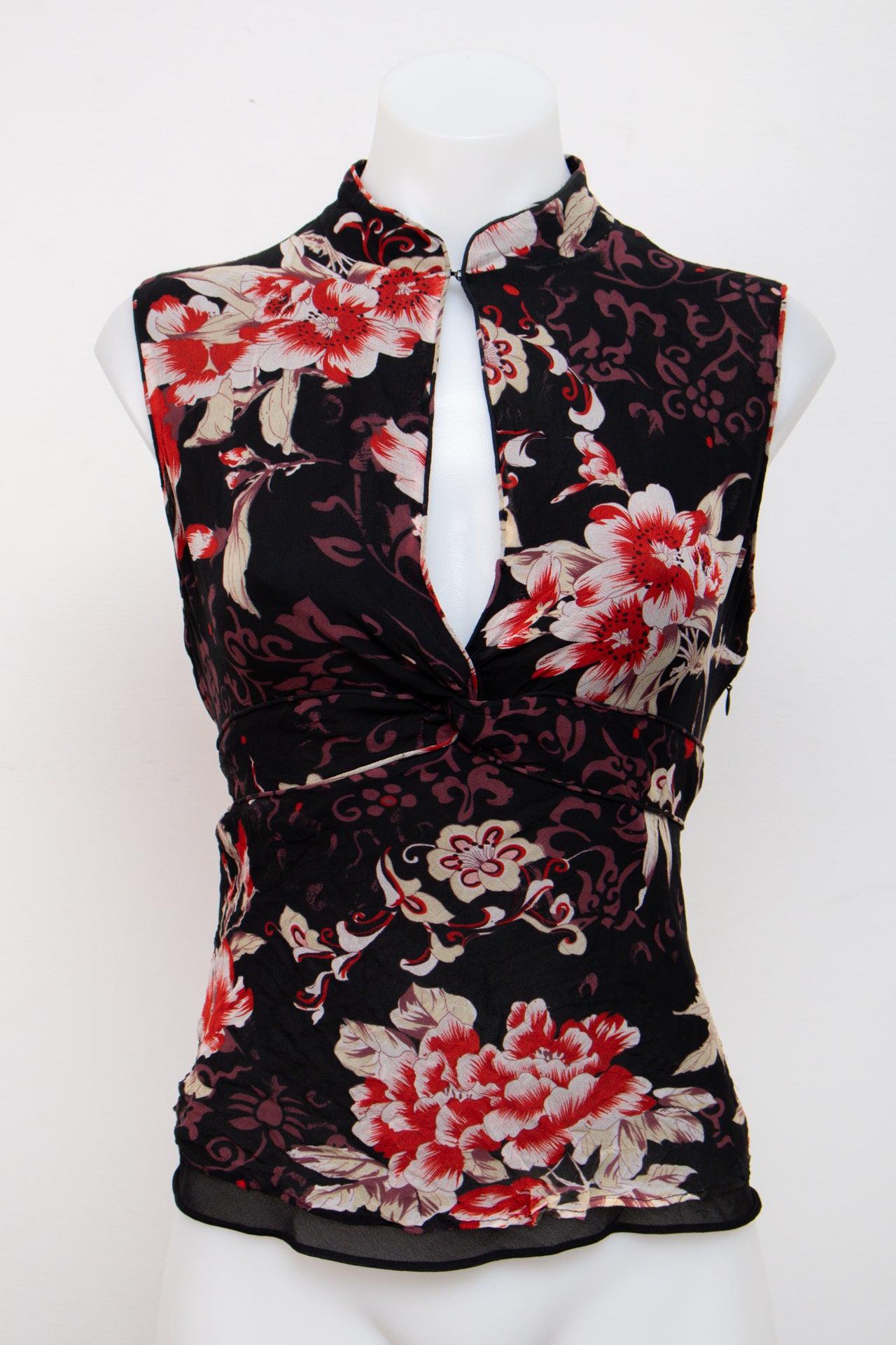 #065 ICE Camisole Top Black | c. 202 | Size 8