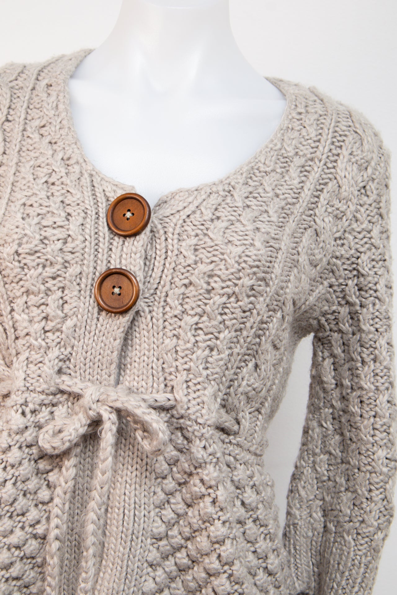 #138 KAISELY Top Beige | c. | Size 8