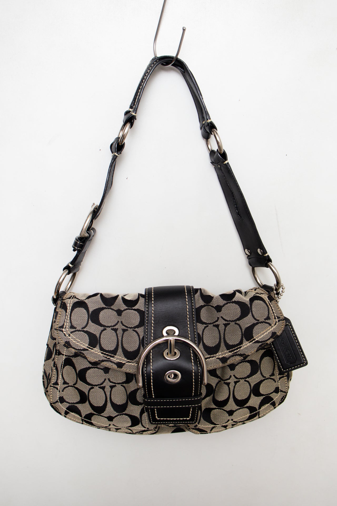 #207 Coach Shoulder Bag Black | c. 190 | Size