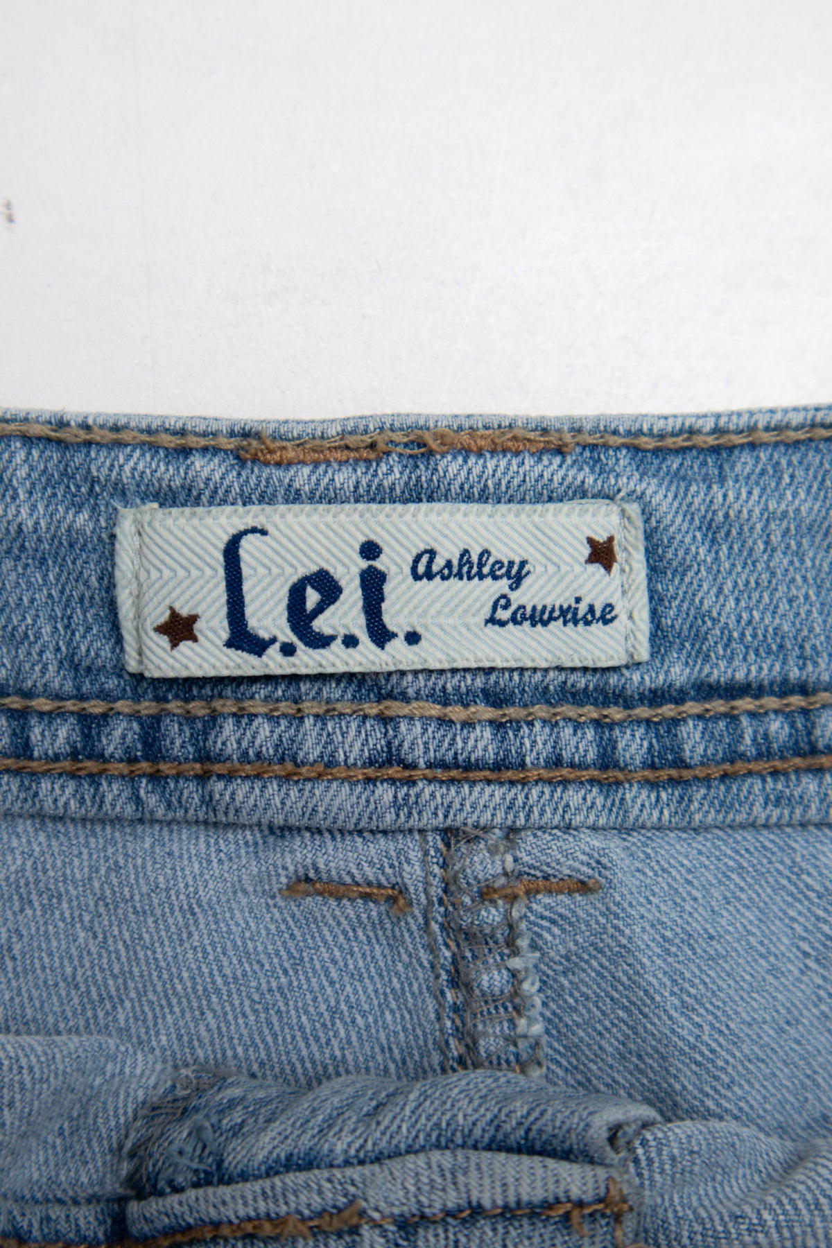 #184 L.e.i. Ashley Lauren Booty Short Blue | c. 209 | Size 8