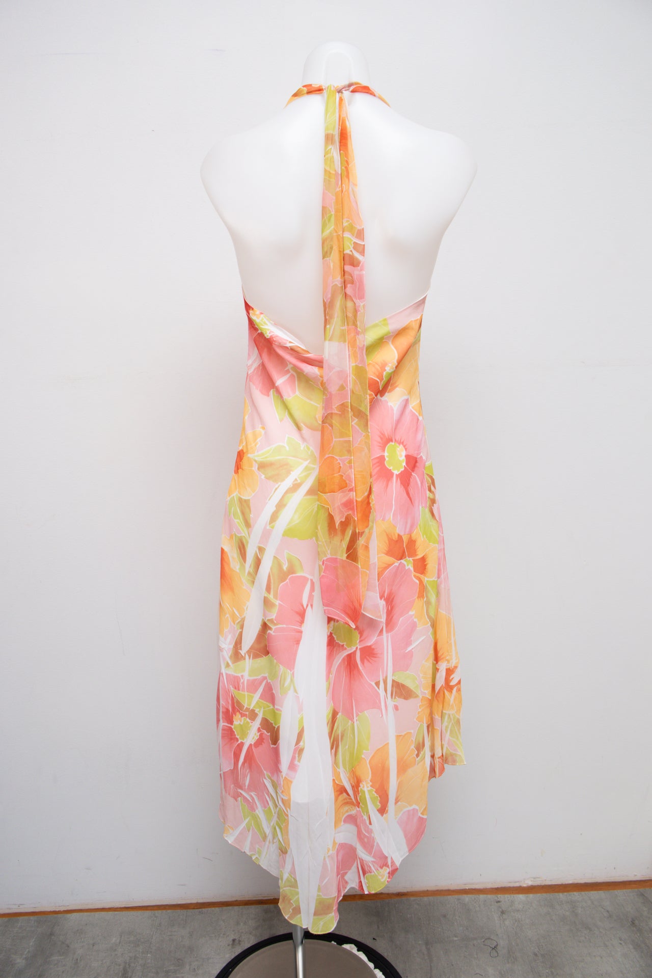 #124 Maria Bonita Halter Top Pink | c. 199 | Size 8/10