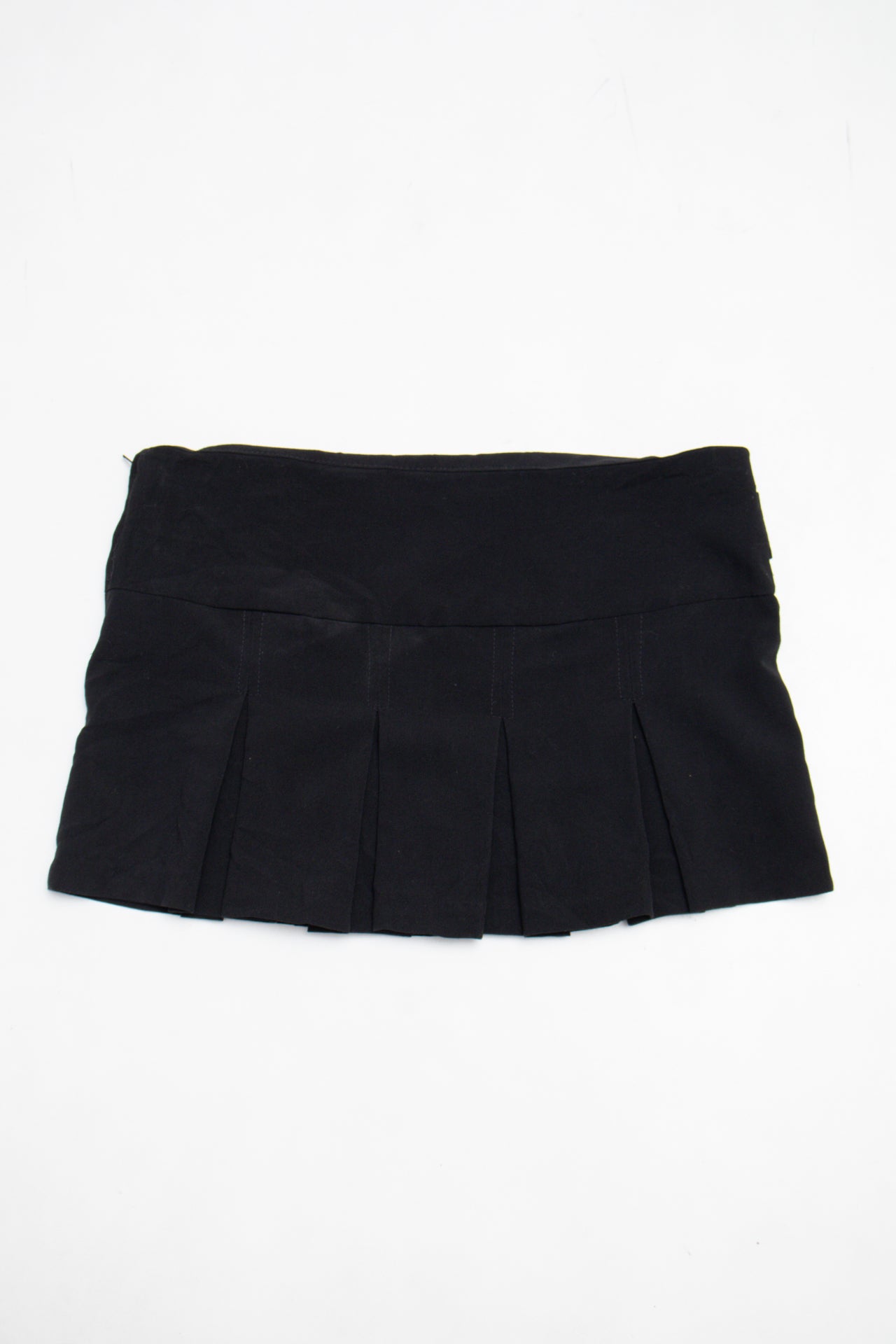 #064 Charlotte Russe Mini Skirt Black | c. 204 | Size 8