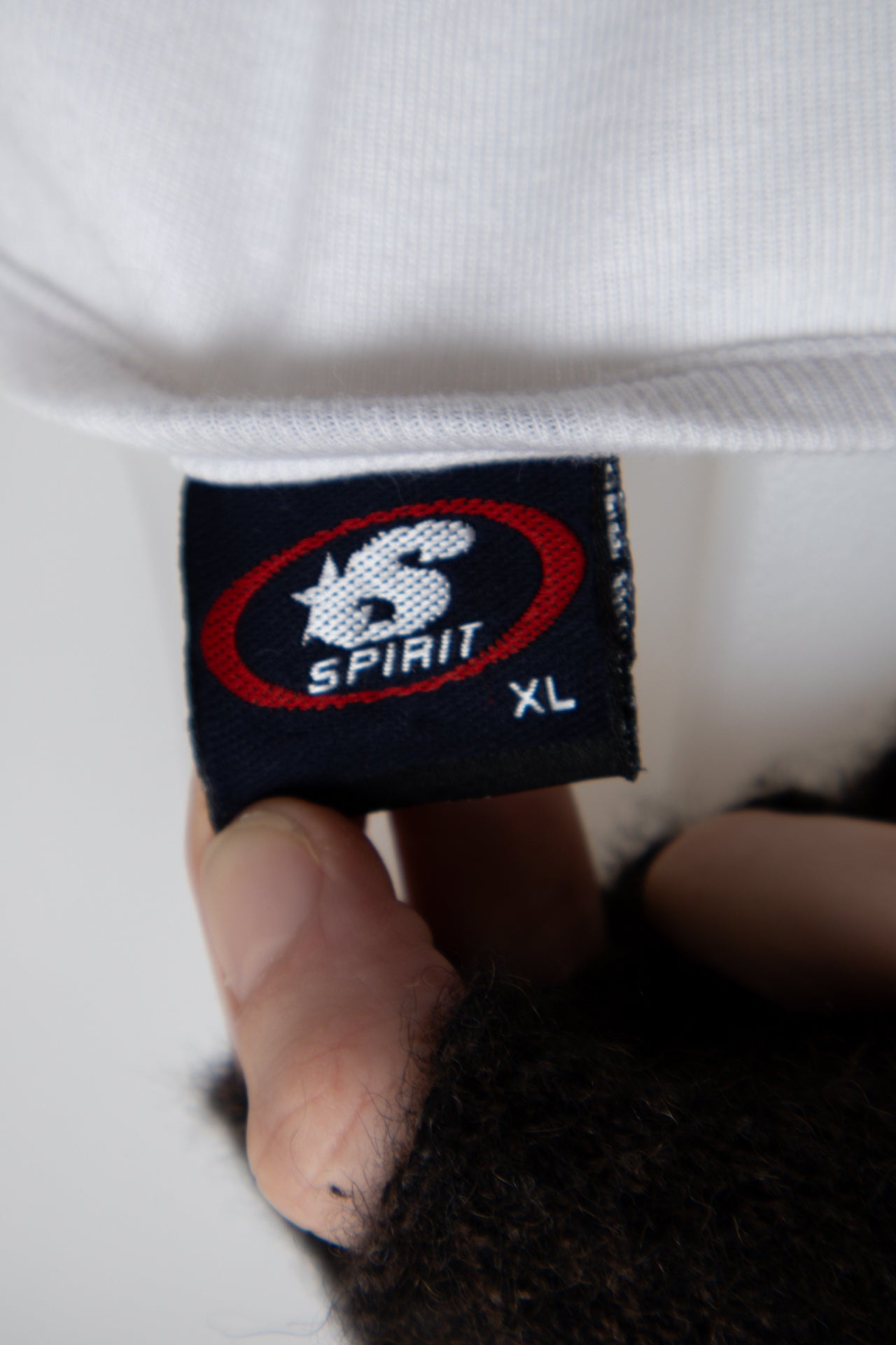 #87 Spirit T-shirt White | c. 196 | Size 12