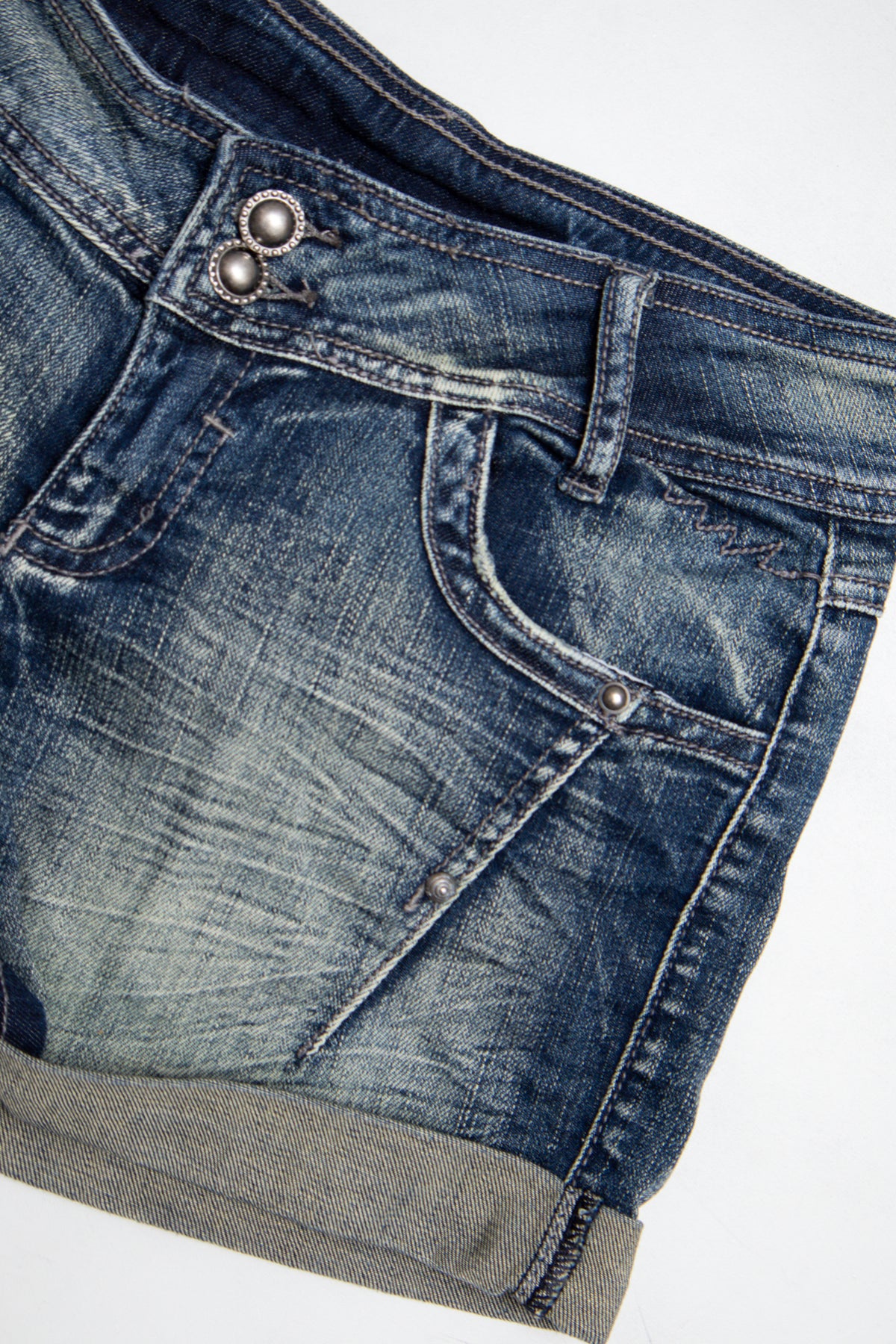 #189 Sport Booty Short Blue | c. 209 | Size 8