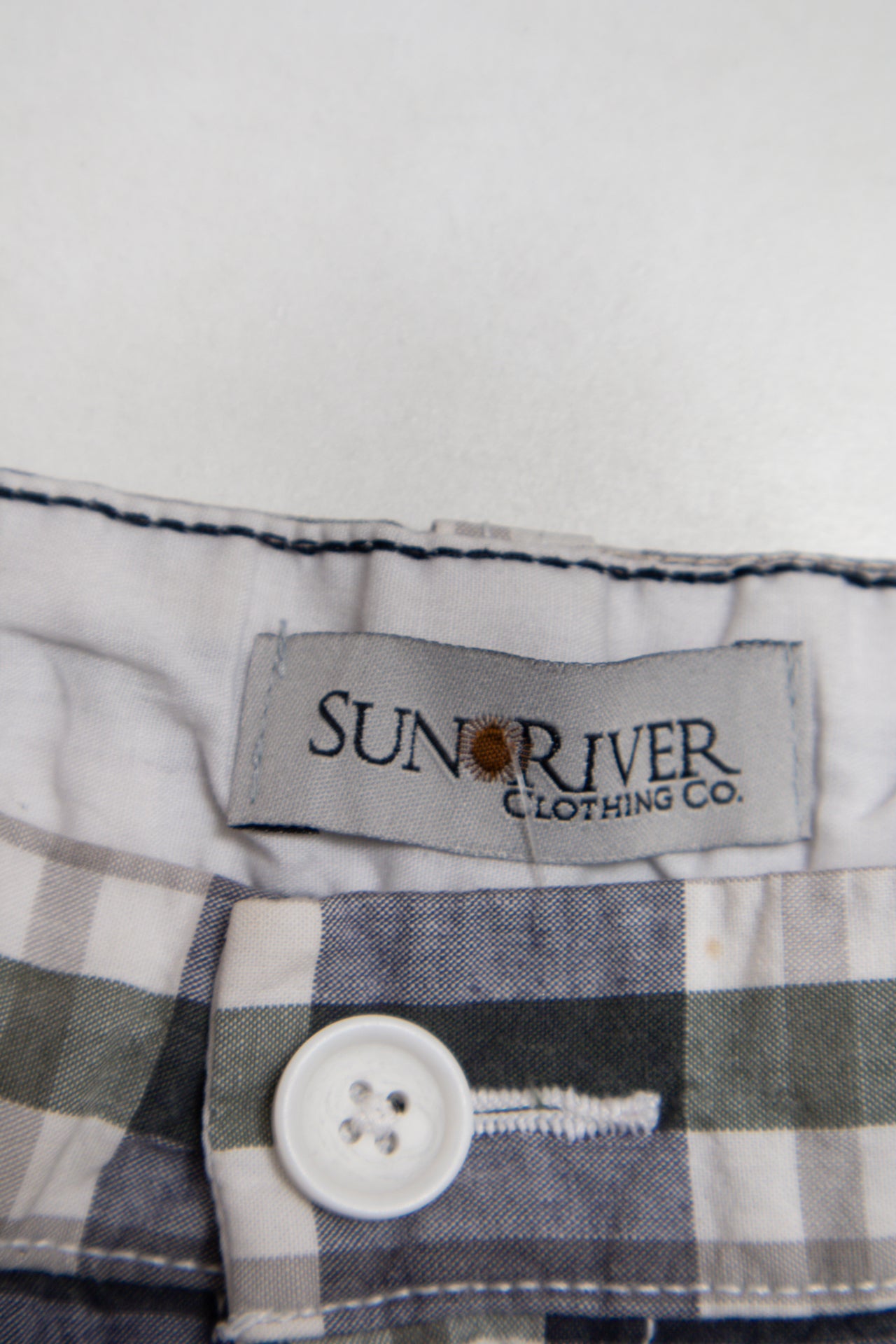 #66 Sun River Clothing Co. Shorts Navy | c. 186 | Size 10
