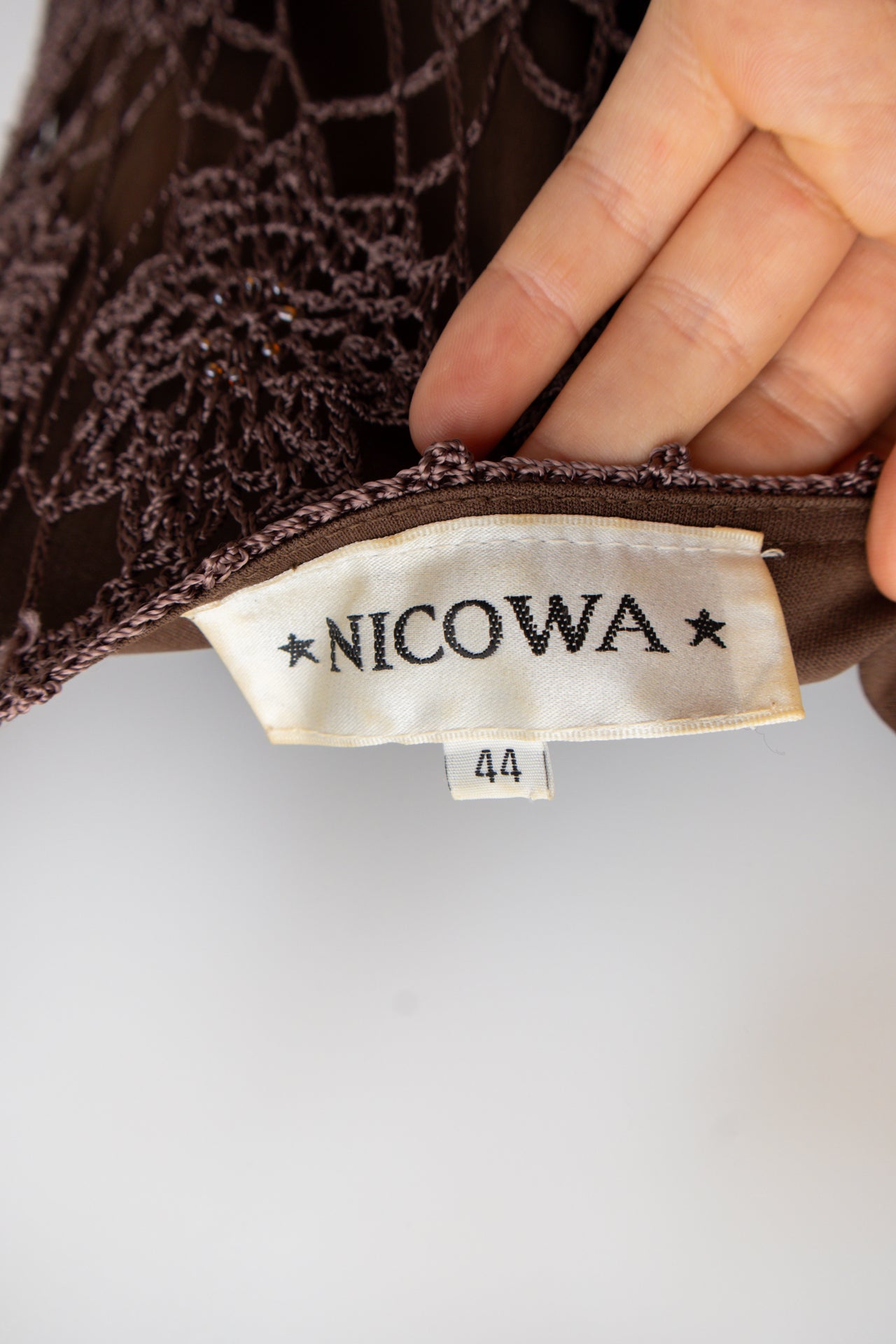 #131 Nicowa Camisole Top Brown | c. 186 | Size 10