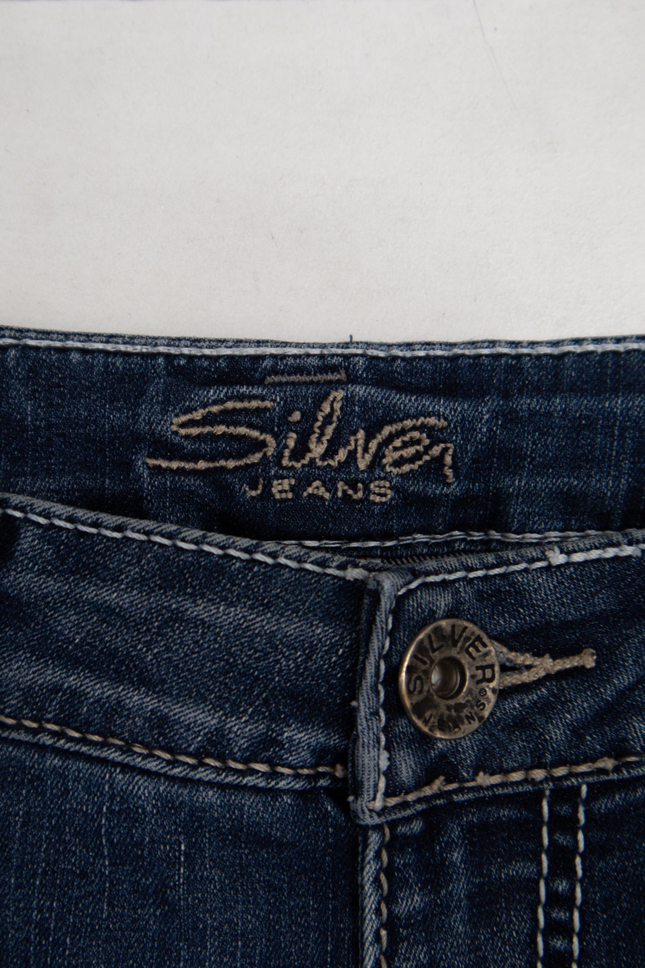#056 Silver Jeans Jeans Blue | c. 206 | Size 10