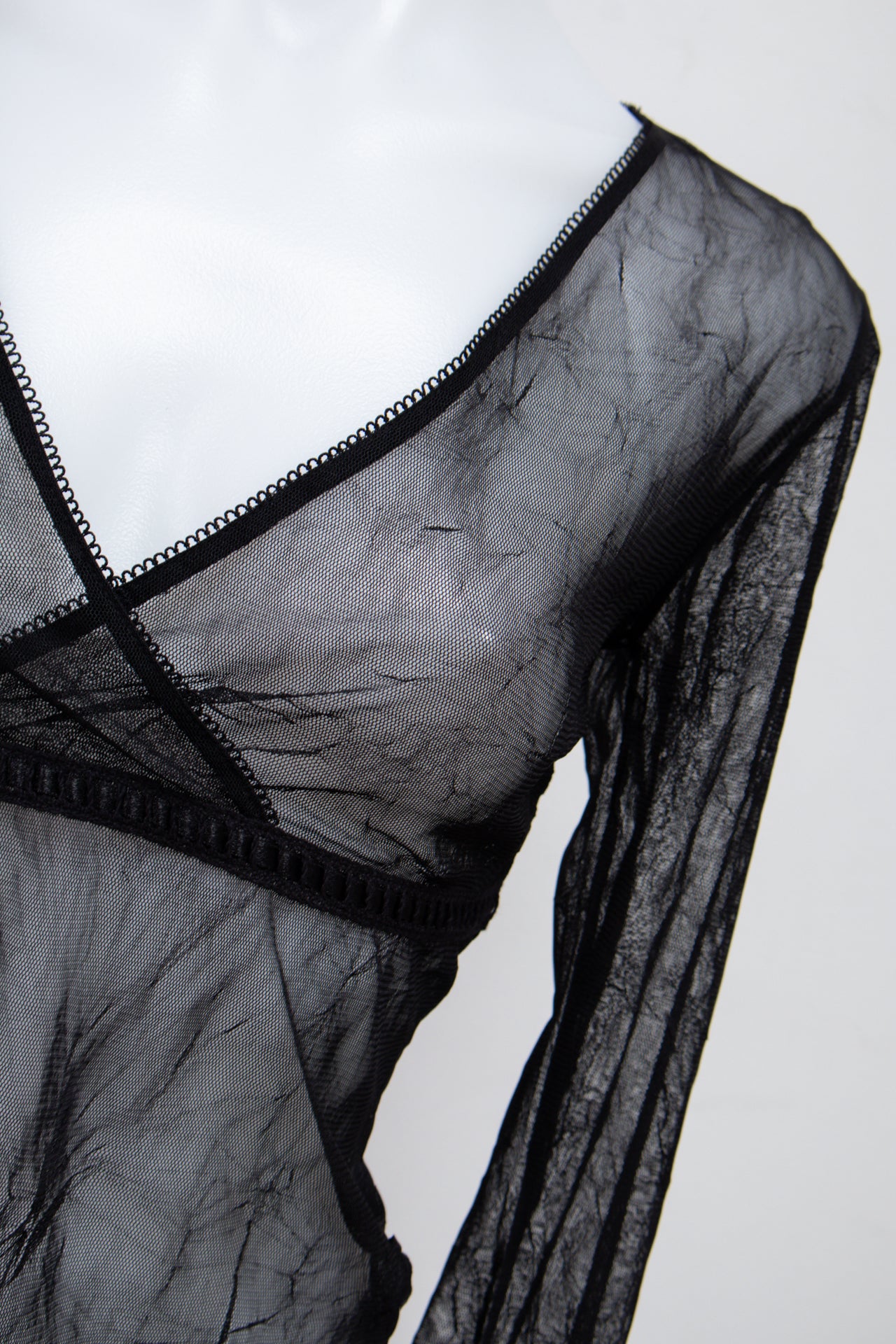 #001 Smart Set Camisole Top Black | c. 207 | Size 10