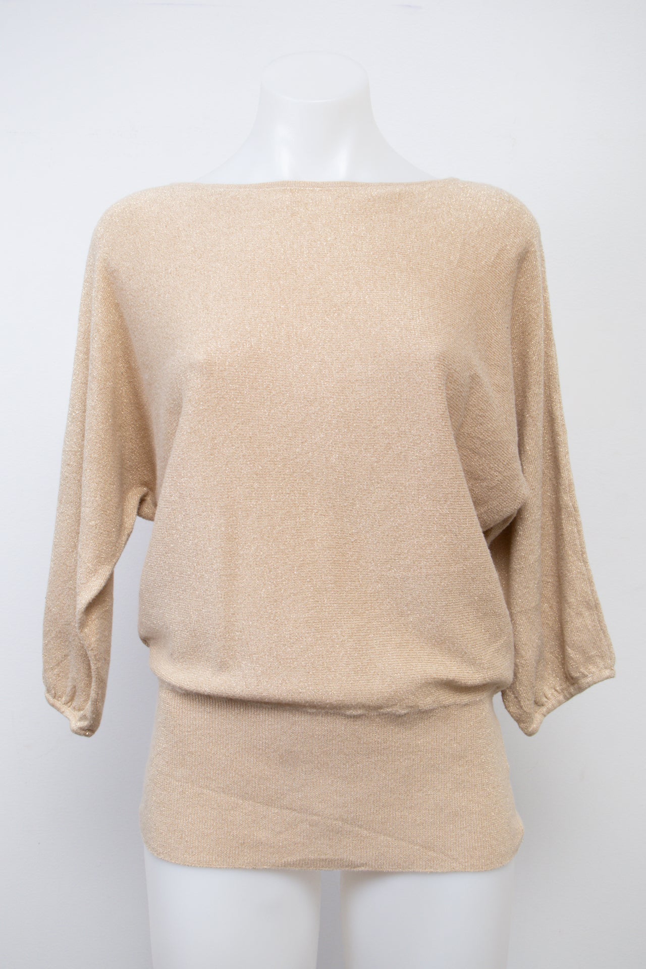 #094 Style & Co. T-shirt Beige | c. 207 | Size 8