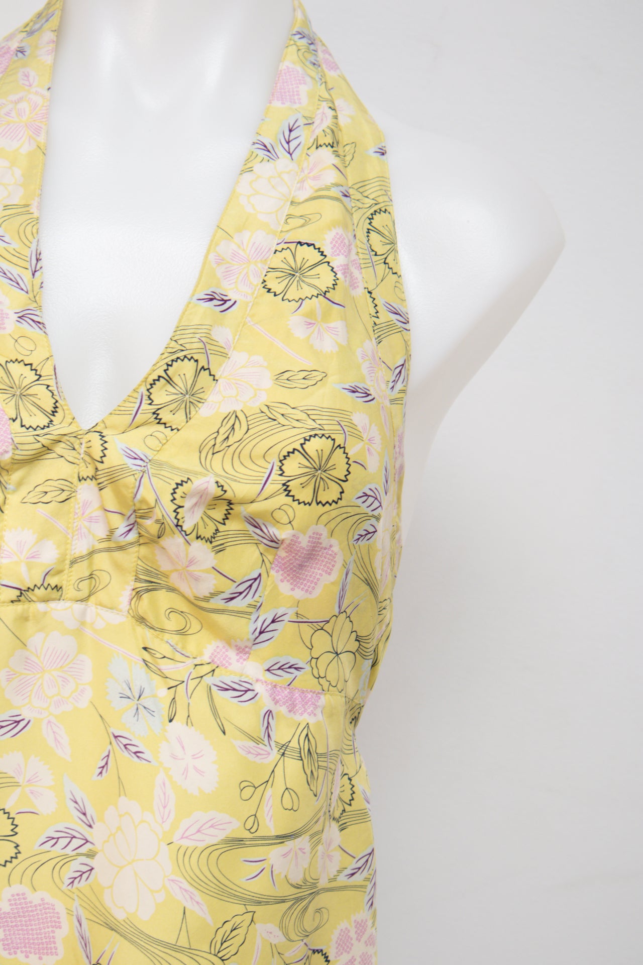 #042 Silk Halter Top Yellow | c. 199 | Size 8