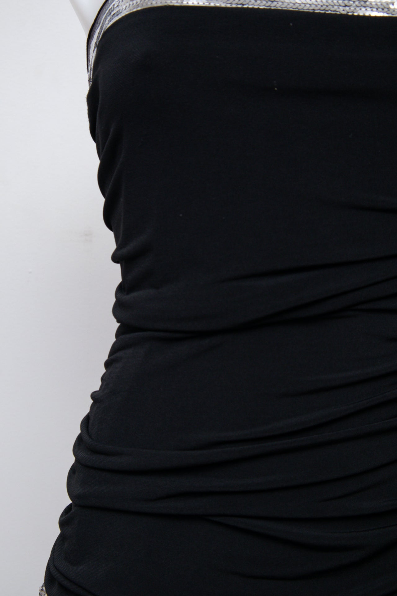 #092 Trixxi Short Sleeve Black | c. 210 | Size 8