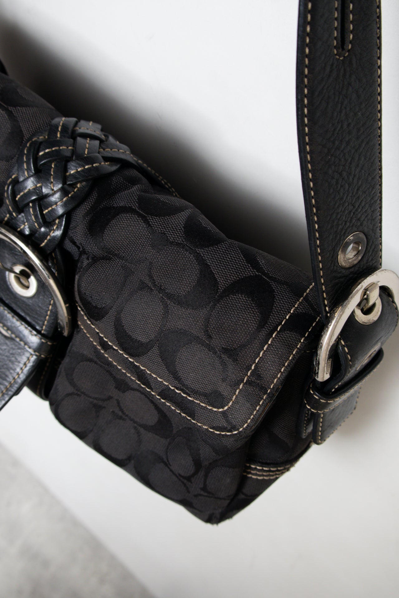 #198 Coach Bag Black | c. 210 | Size