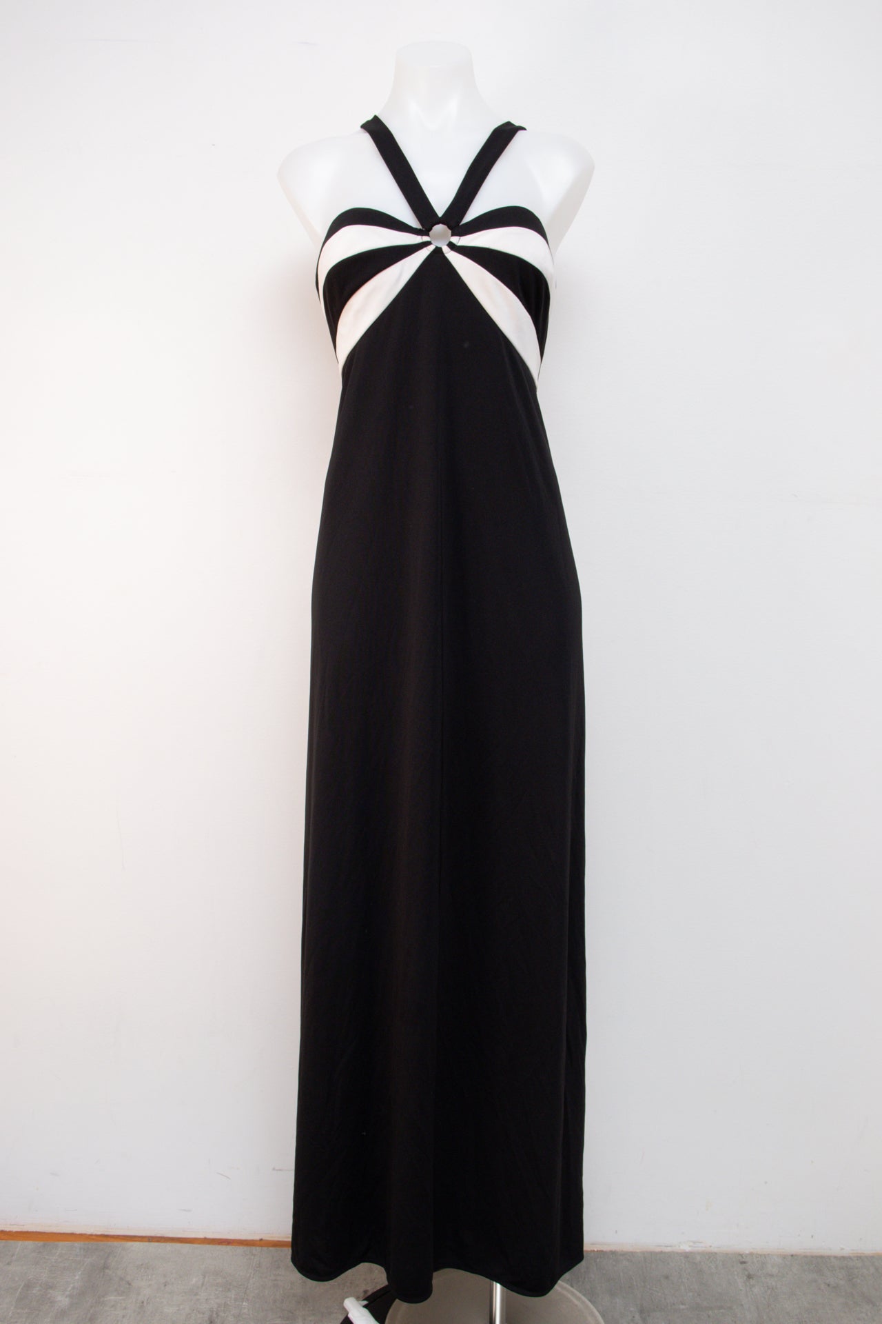 #175 Dusk Dress Black | c. 205 | Size 8