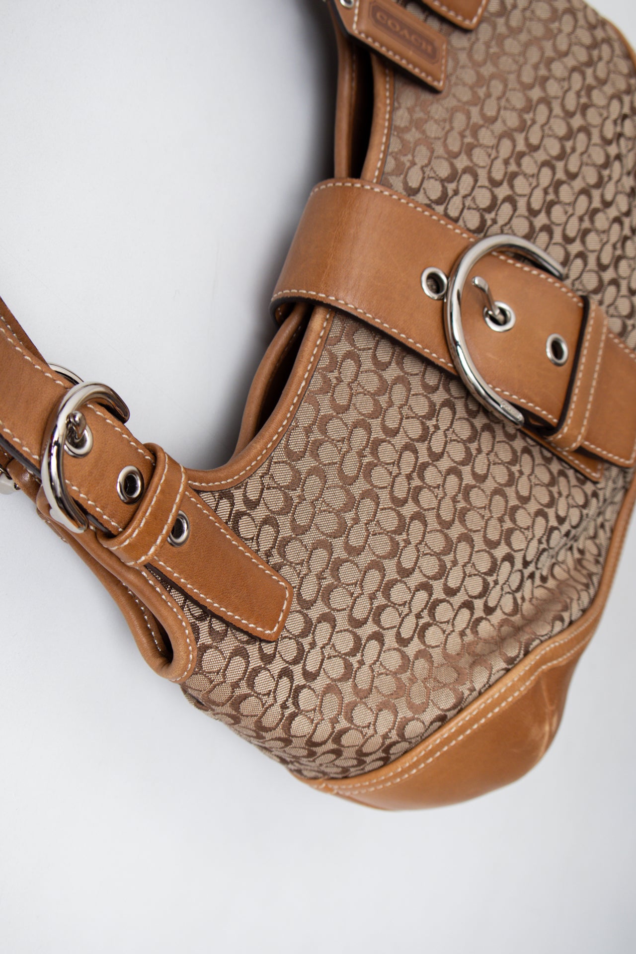 #208 Coach Shoulder Bag Brown | c. 199 | Size