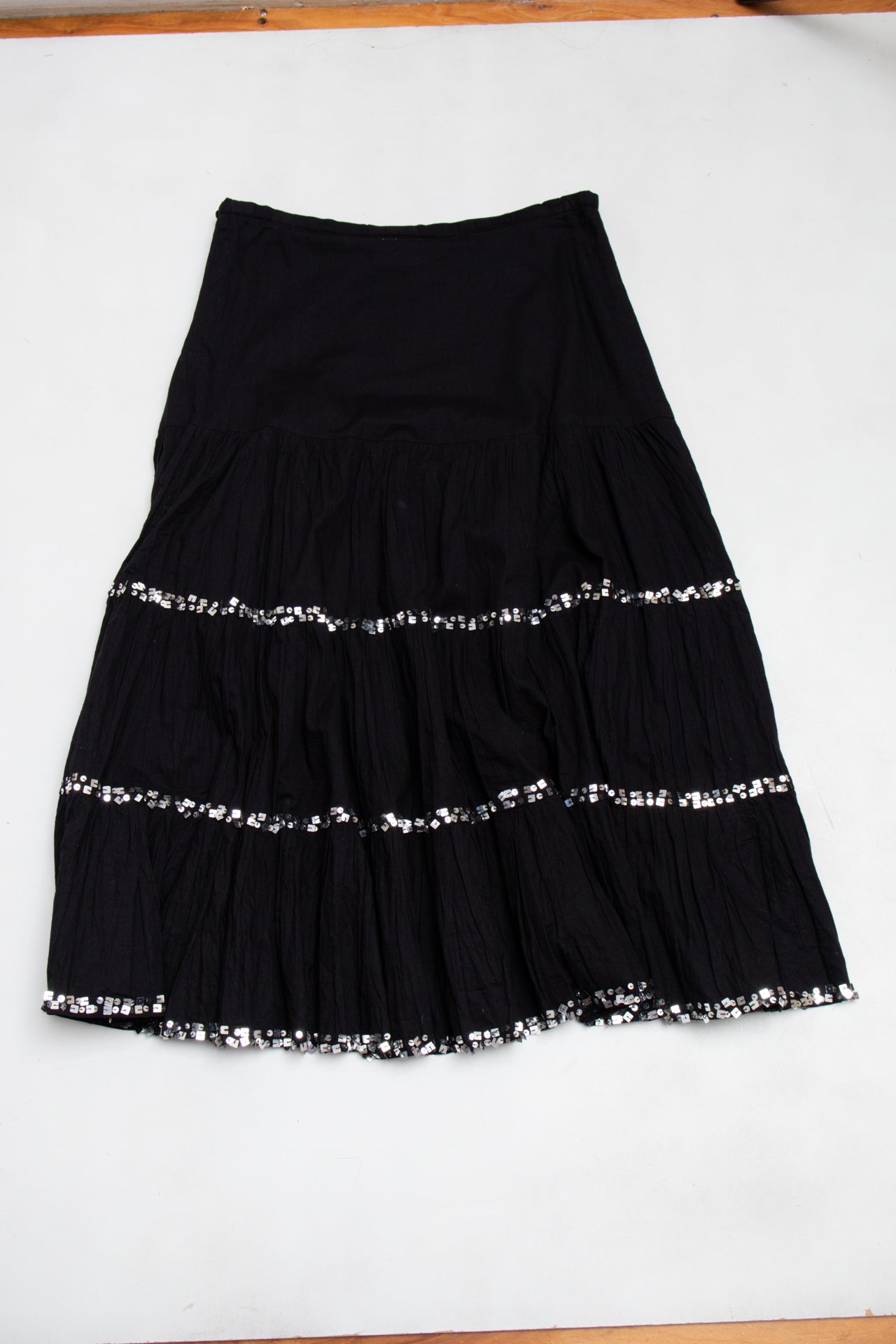 #173 New Direction Skirt Black | c. 198 | Size 8/10